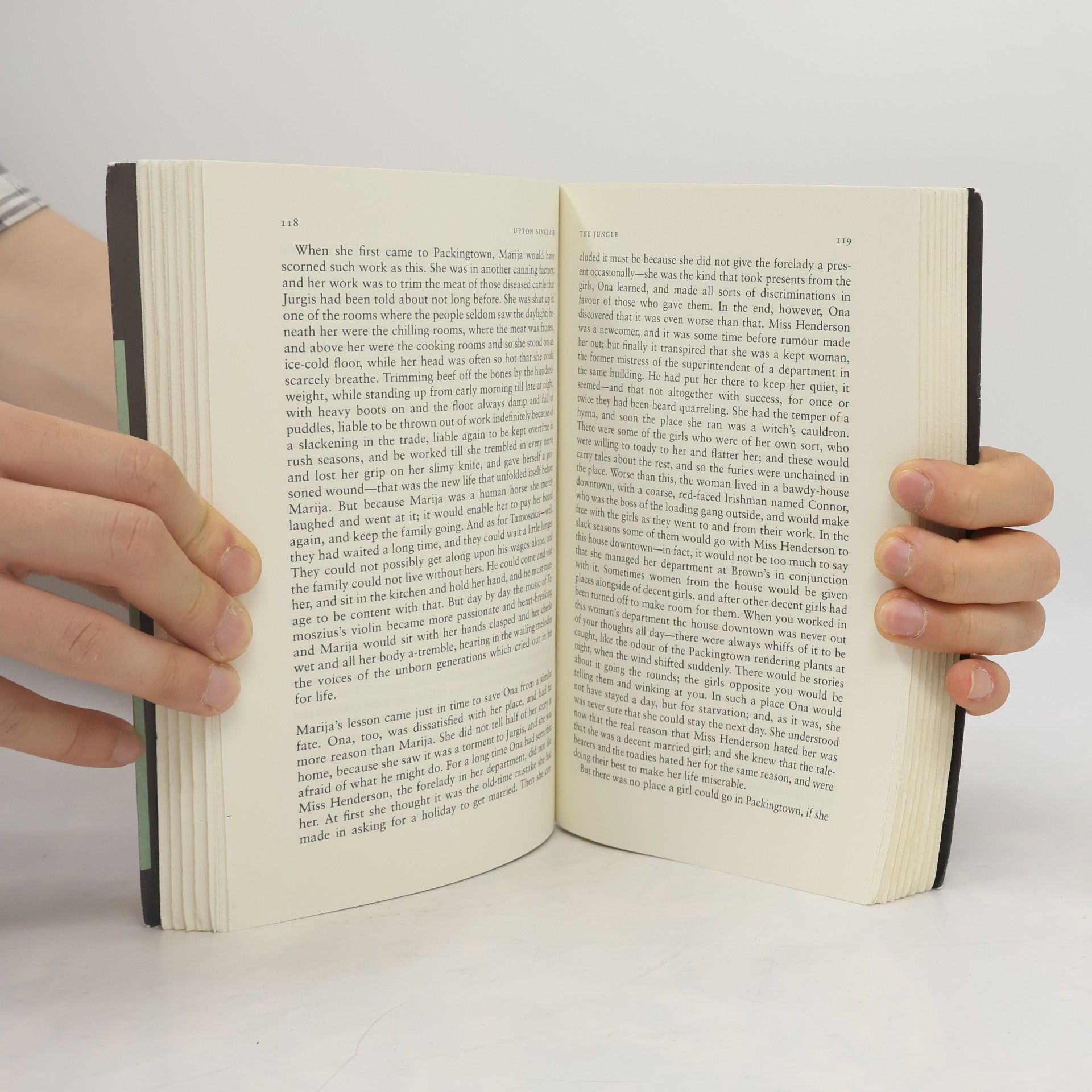 Upton Sinclair The Jungle: Penguin Classics Deluxe Edition