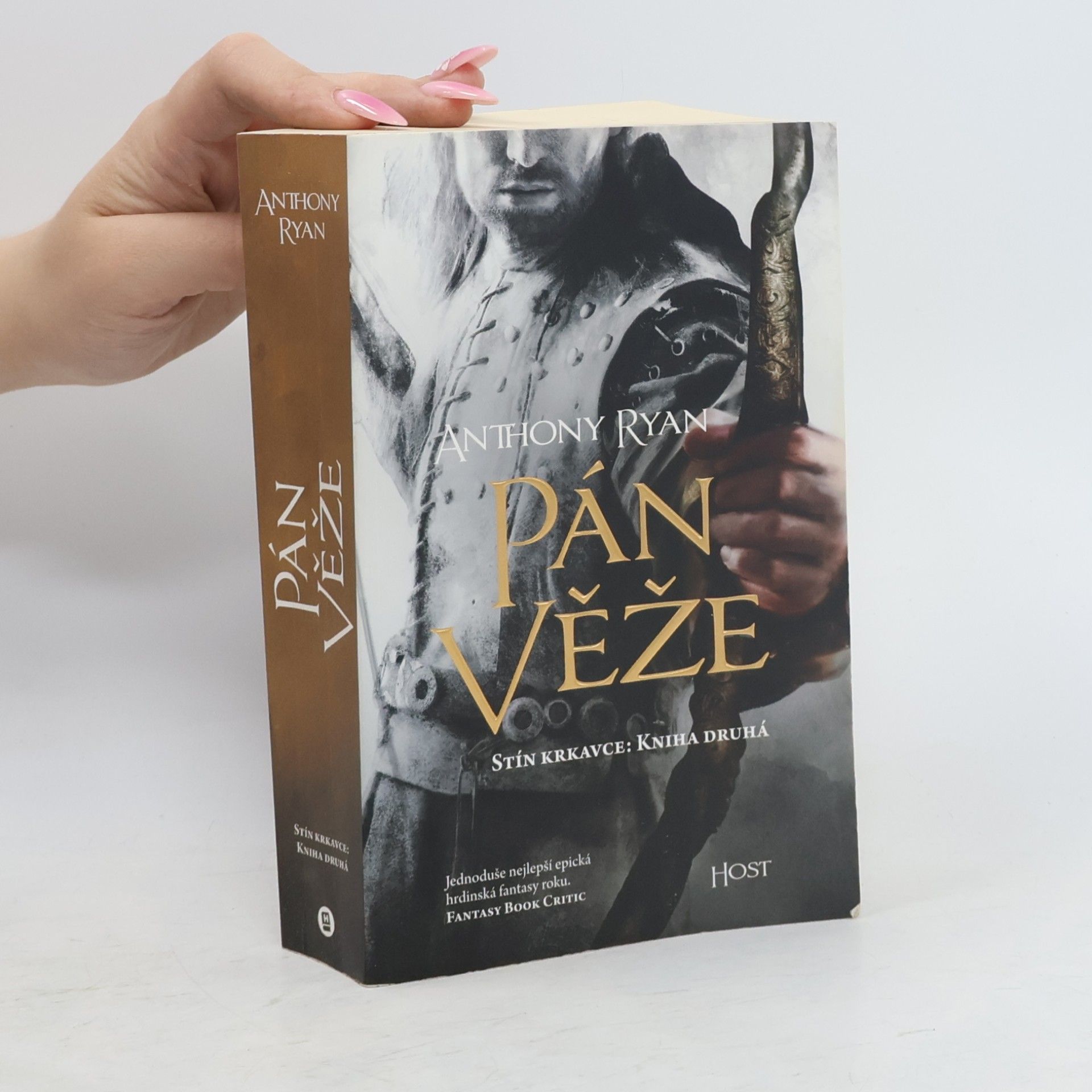 Anthony Ryan Pán věže. Stín krkavce. 2. díl