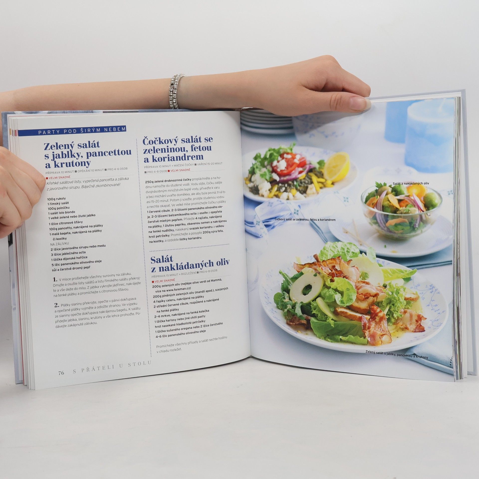 Autorenkollektiv Sváteční menu od polévky po dezert
