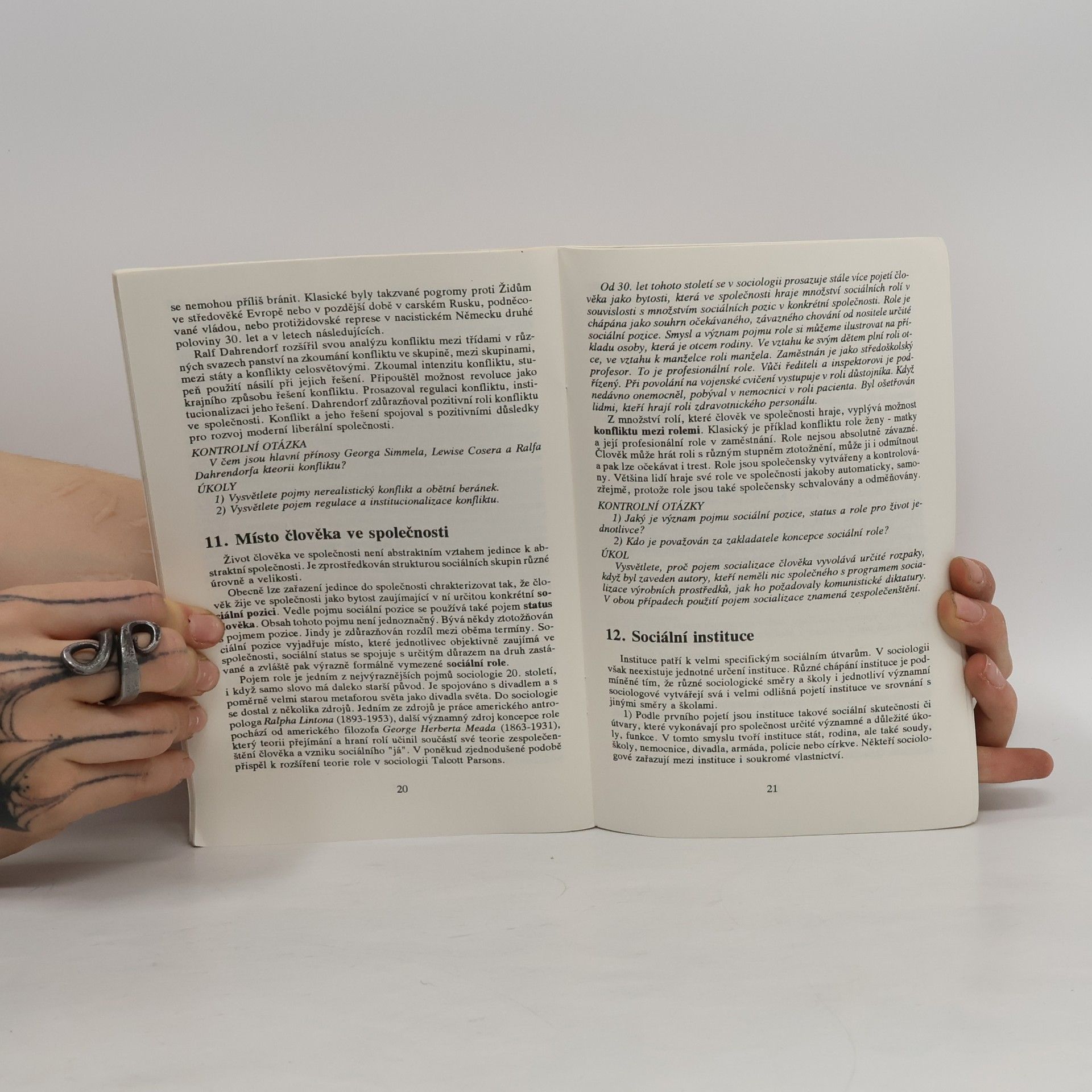 Eduard Urbánek Základy sociologie