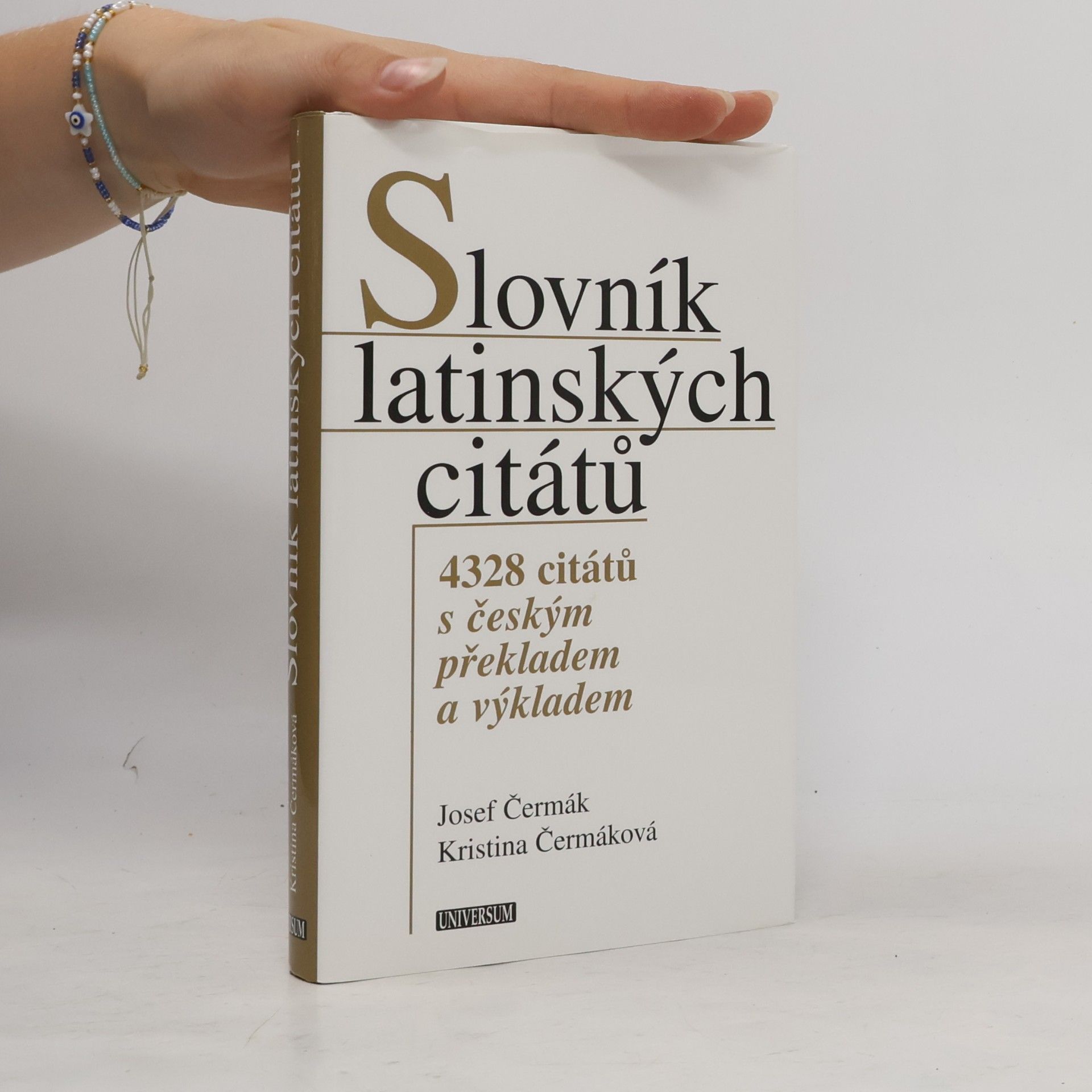 Kristina Hellerová Slovník latinských citátů