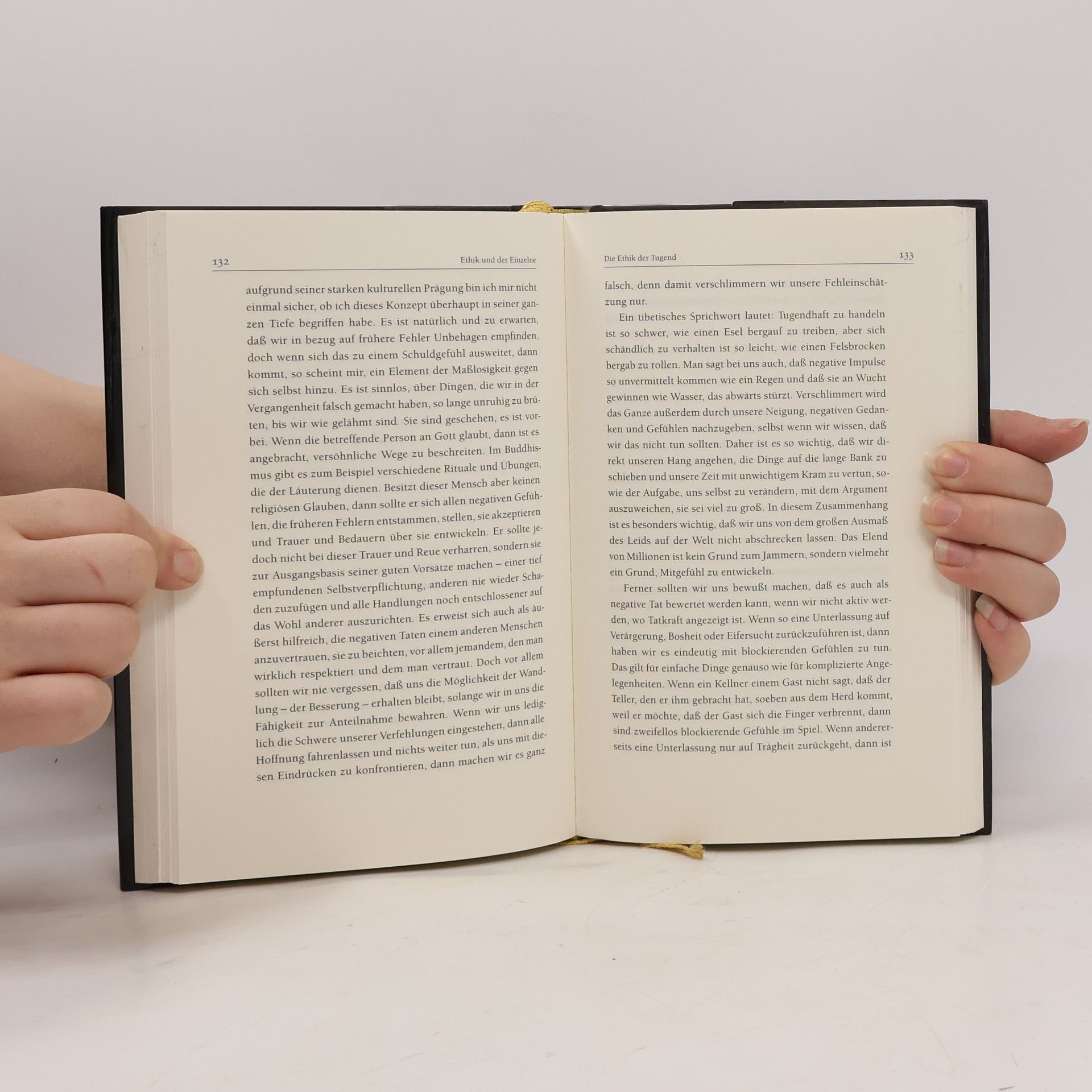 Dalaï-Lama Das Buch der Menschlichkeit