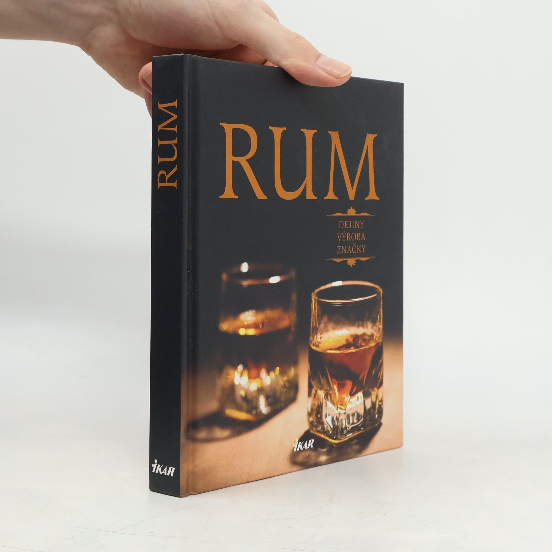 Alena Bezděková Rum
