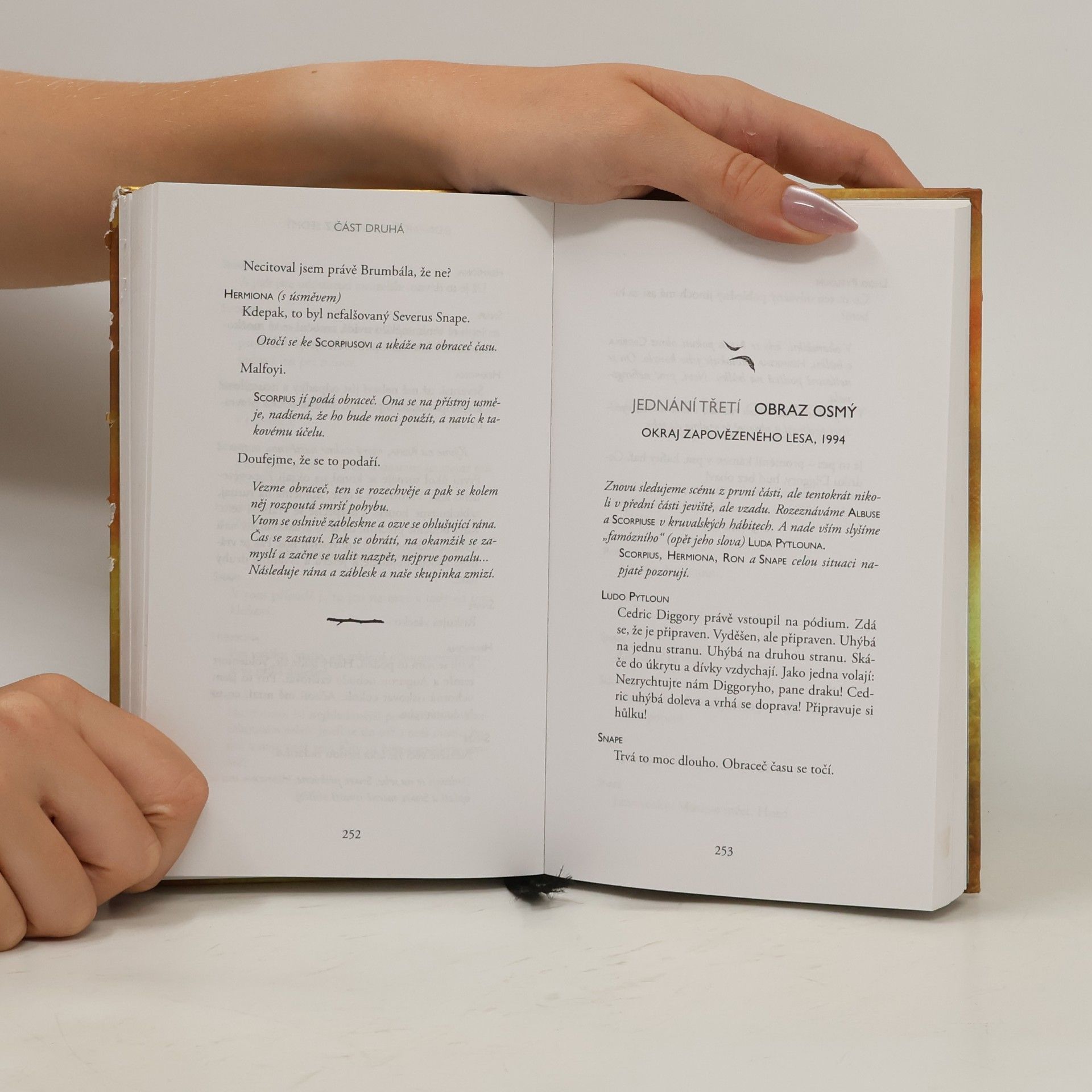 Jack Thorne Harry Potter a prokleté dítě