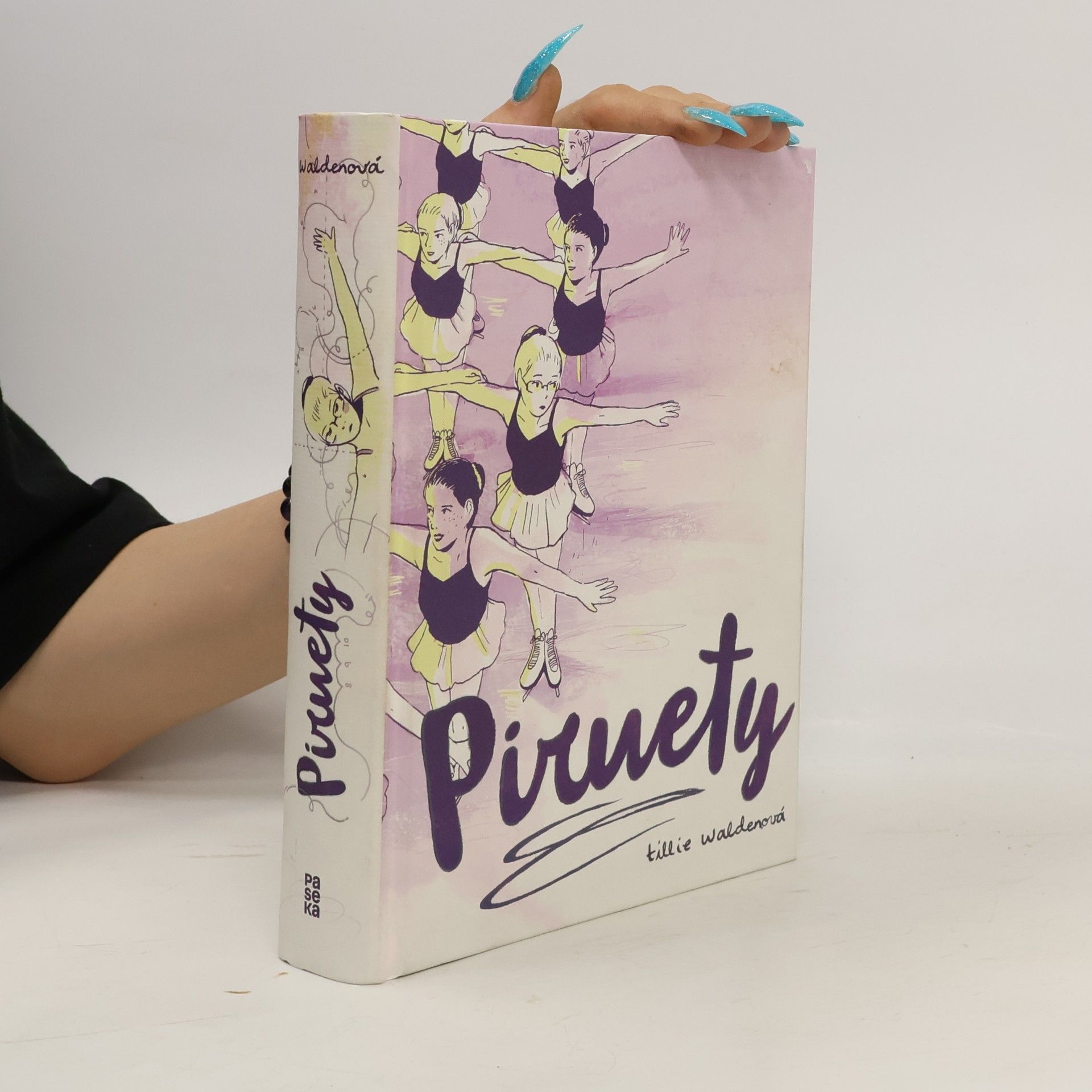 Tillie Walden Piruety
