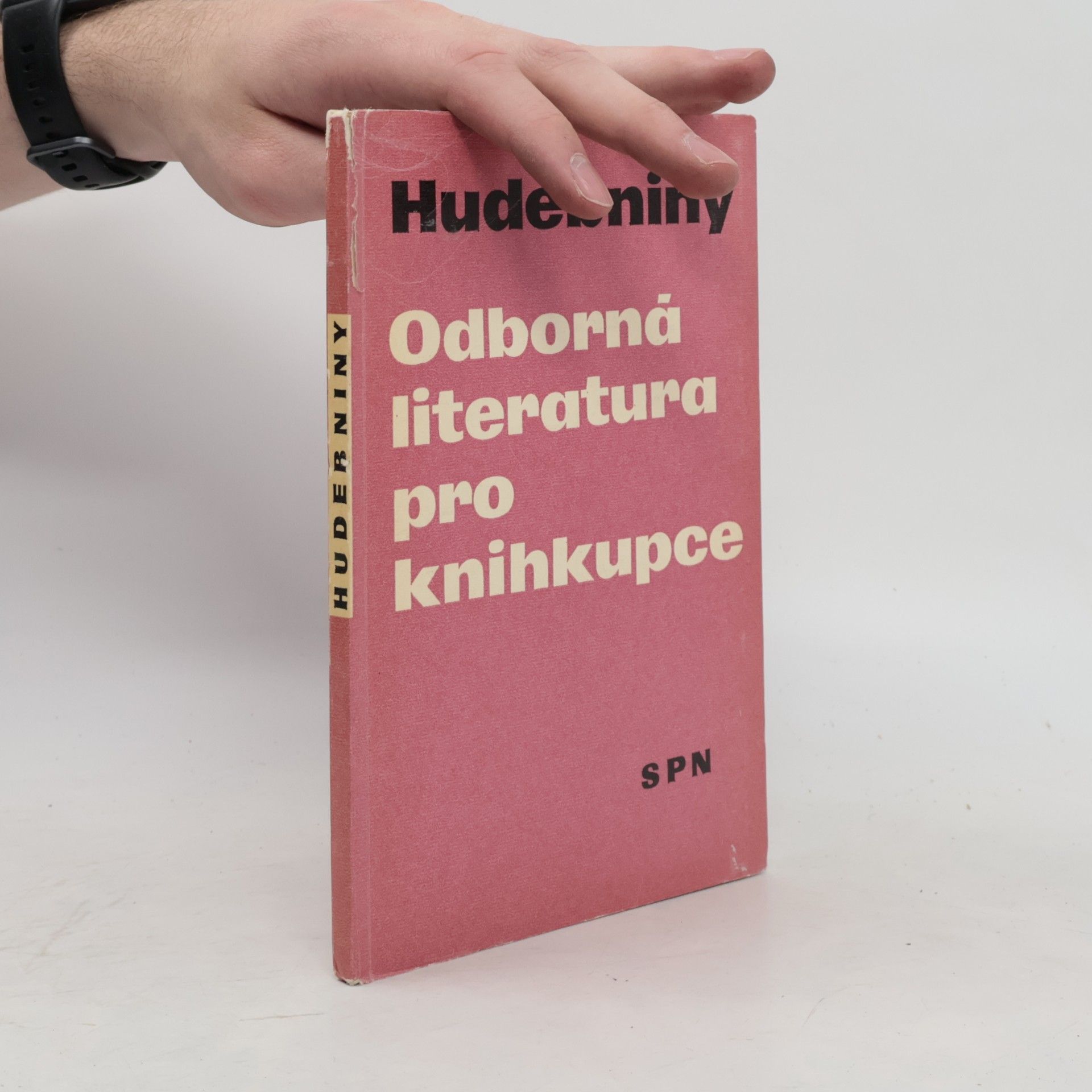 Hudebniny. Odborná literatura pro knihkupce