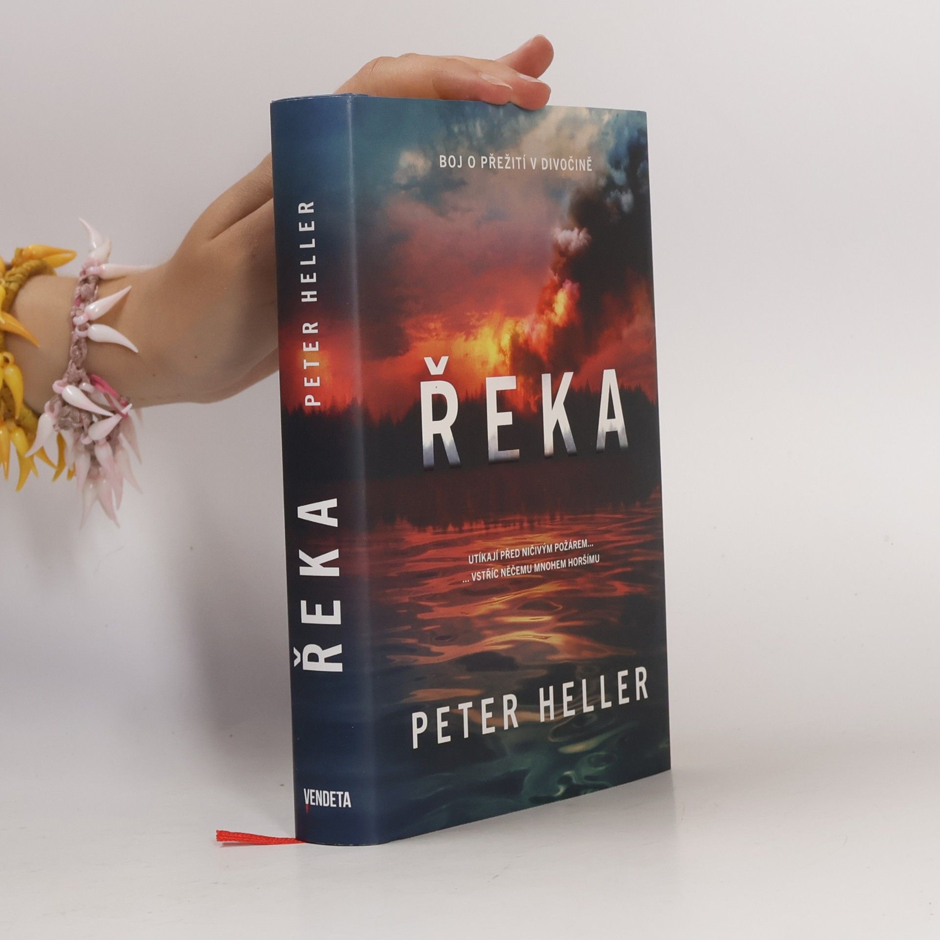 Peter Heller Řeka