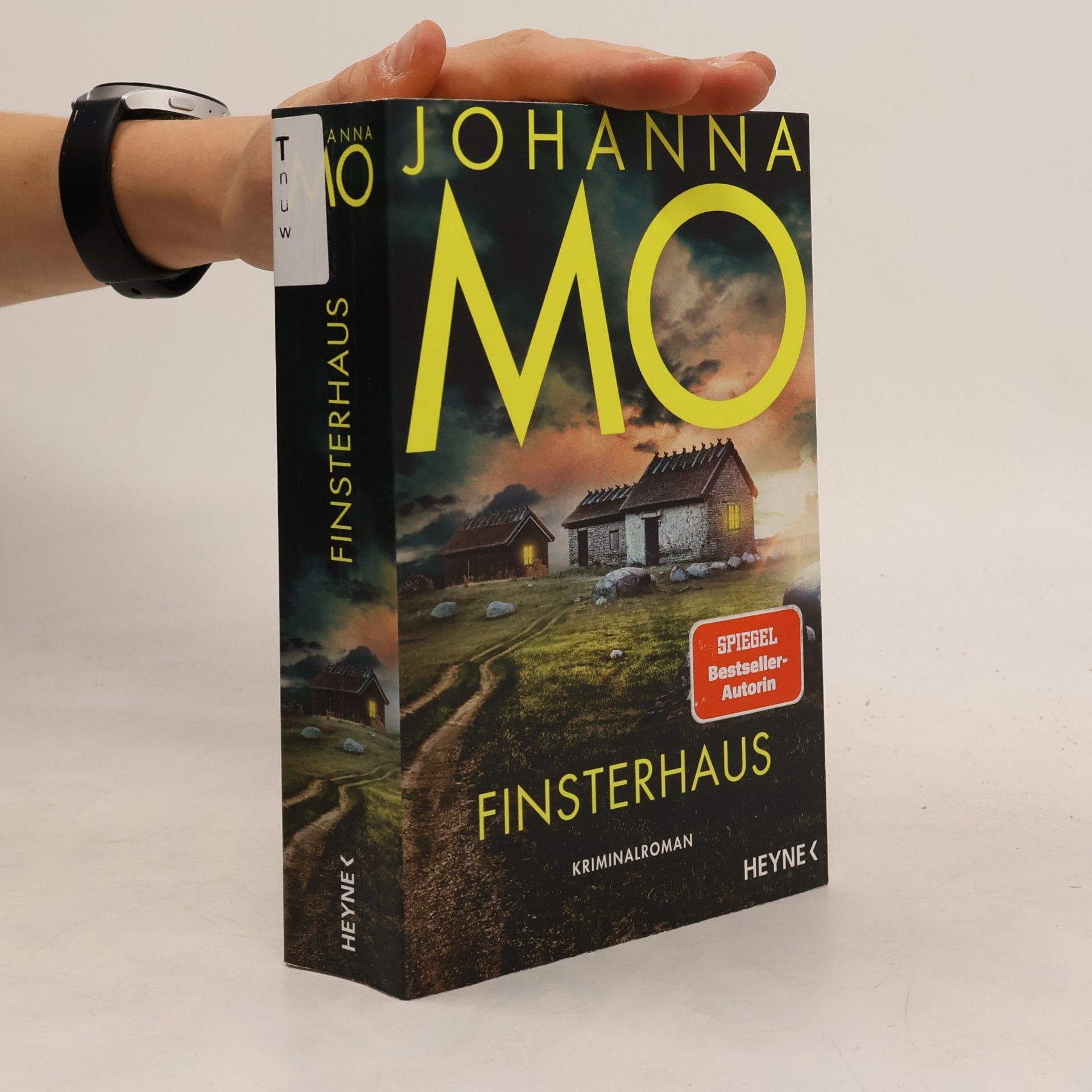 Johanna Mo Finsterhaus