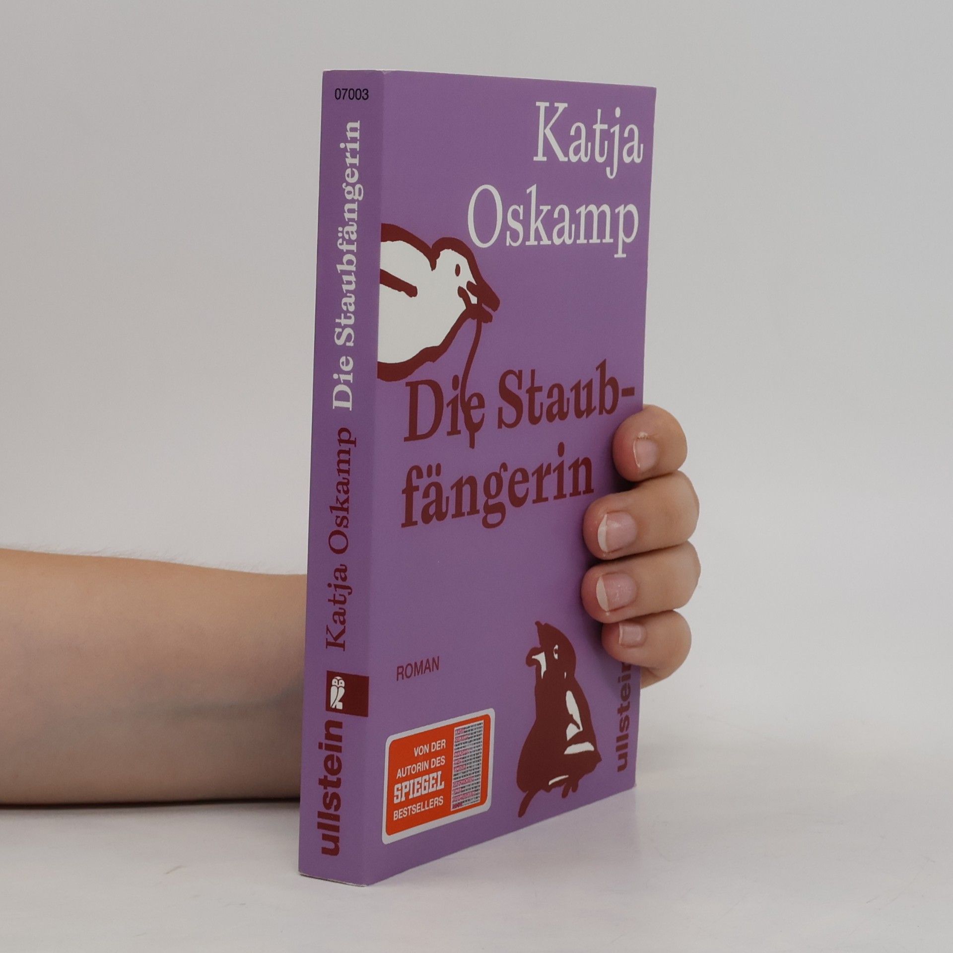 Katja Oskamp Die Staubfängerin. Roman | Der erste Roman der Bestsellerautorin von »Marzahn, mon amour«