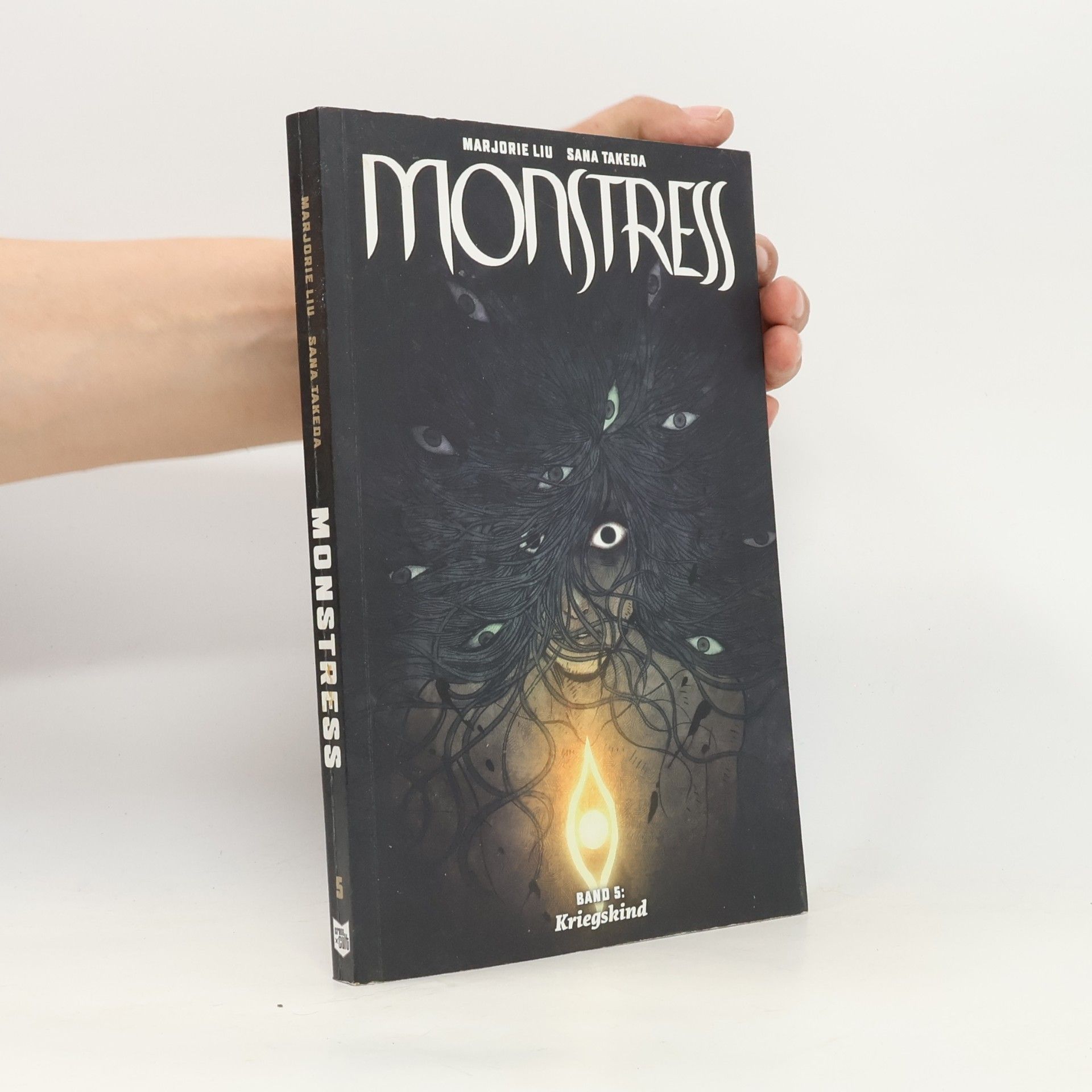 Marjorie Liu Monstress 5