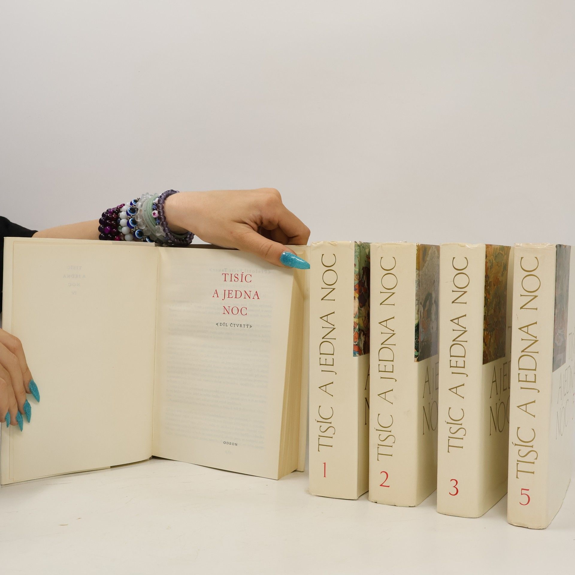 Various authors Tisíc a jedna noc 1-5