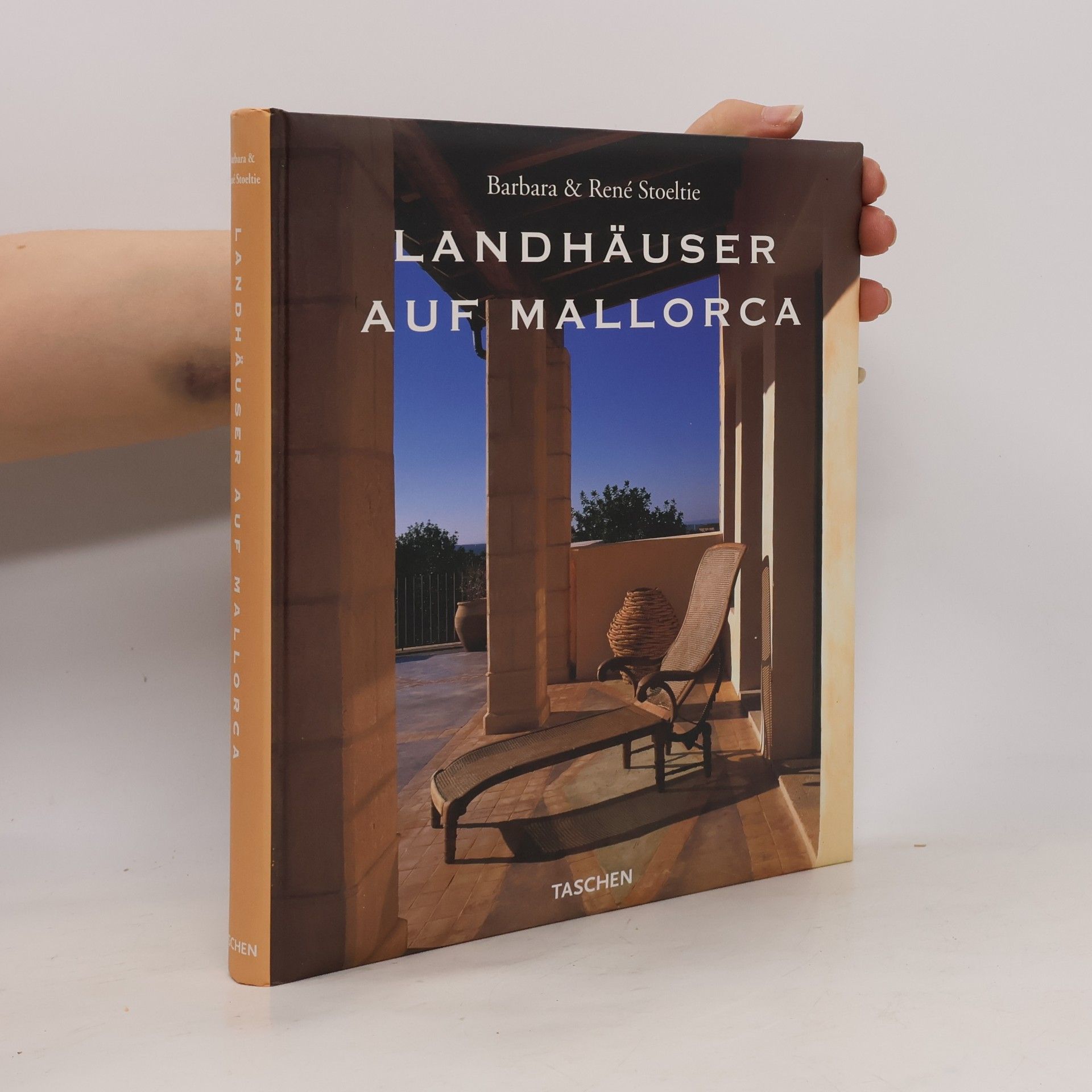 Barbara Stoeltie Landhäuser auf Mallorca = Country houses of Majorca Les maisons romantiques de Majorque