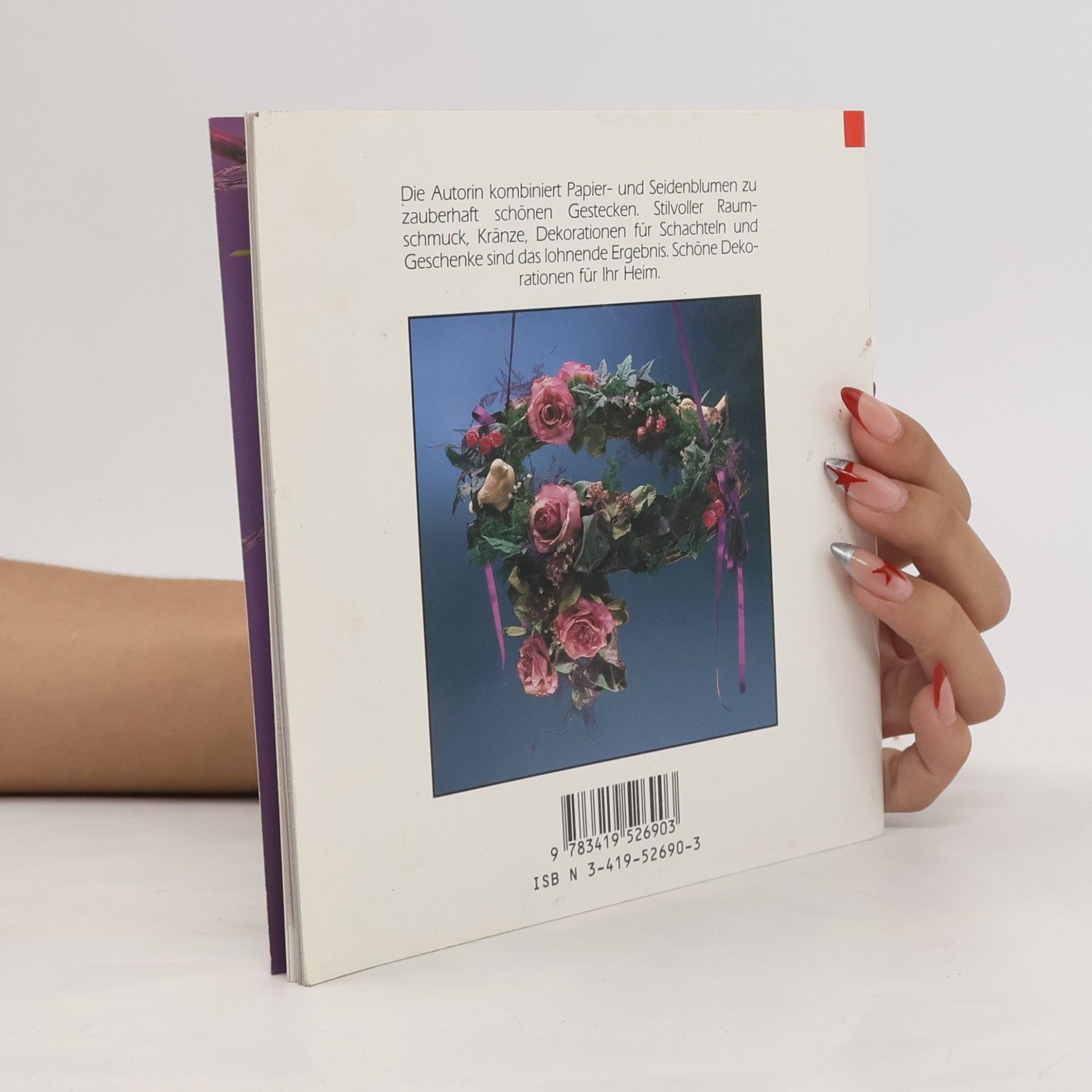 Papierblumen-Arrangements
