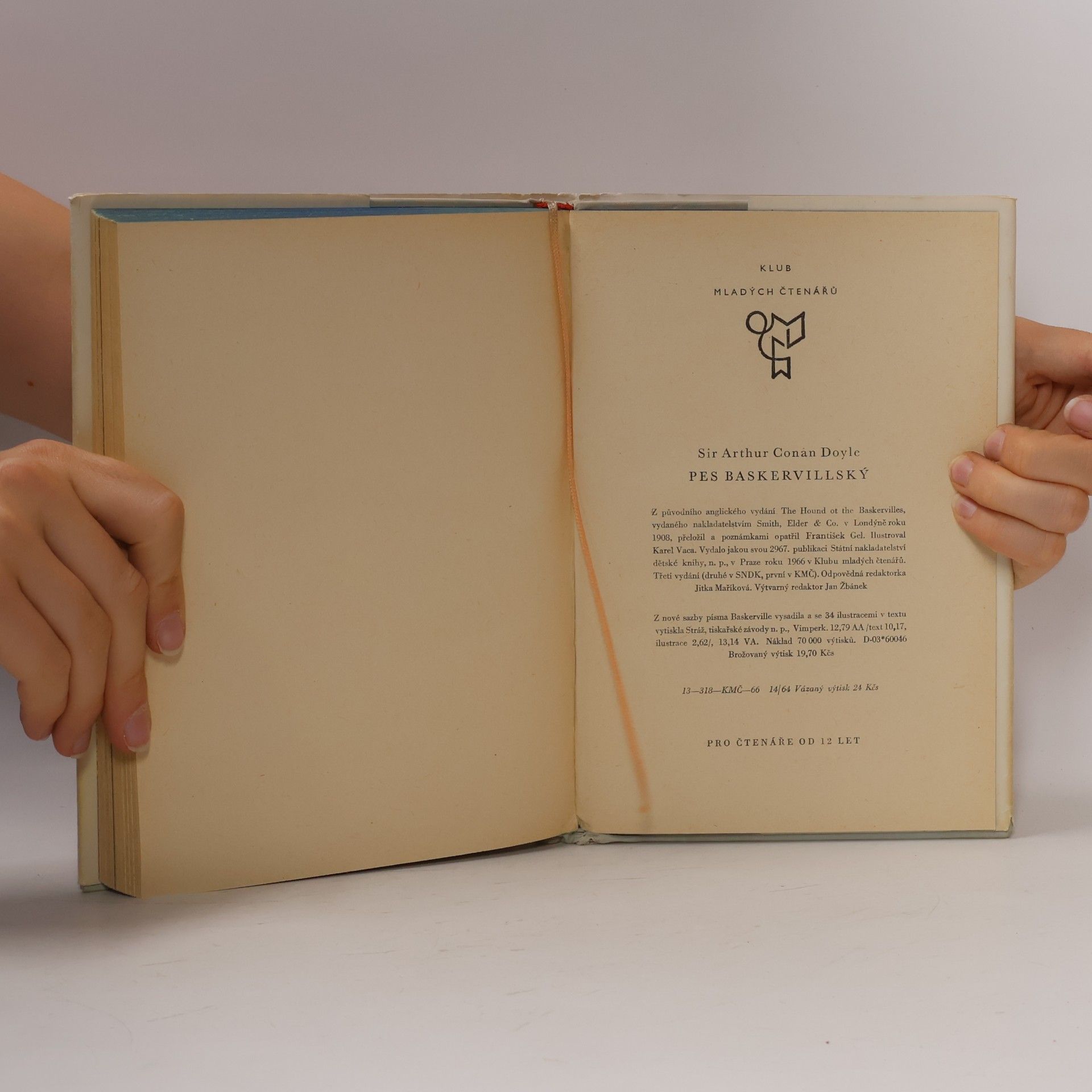 Arthur Conan Doyle Pes baskervillský