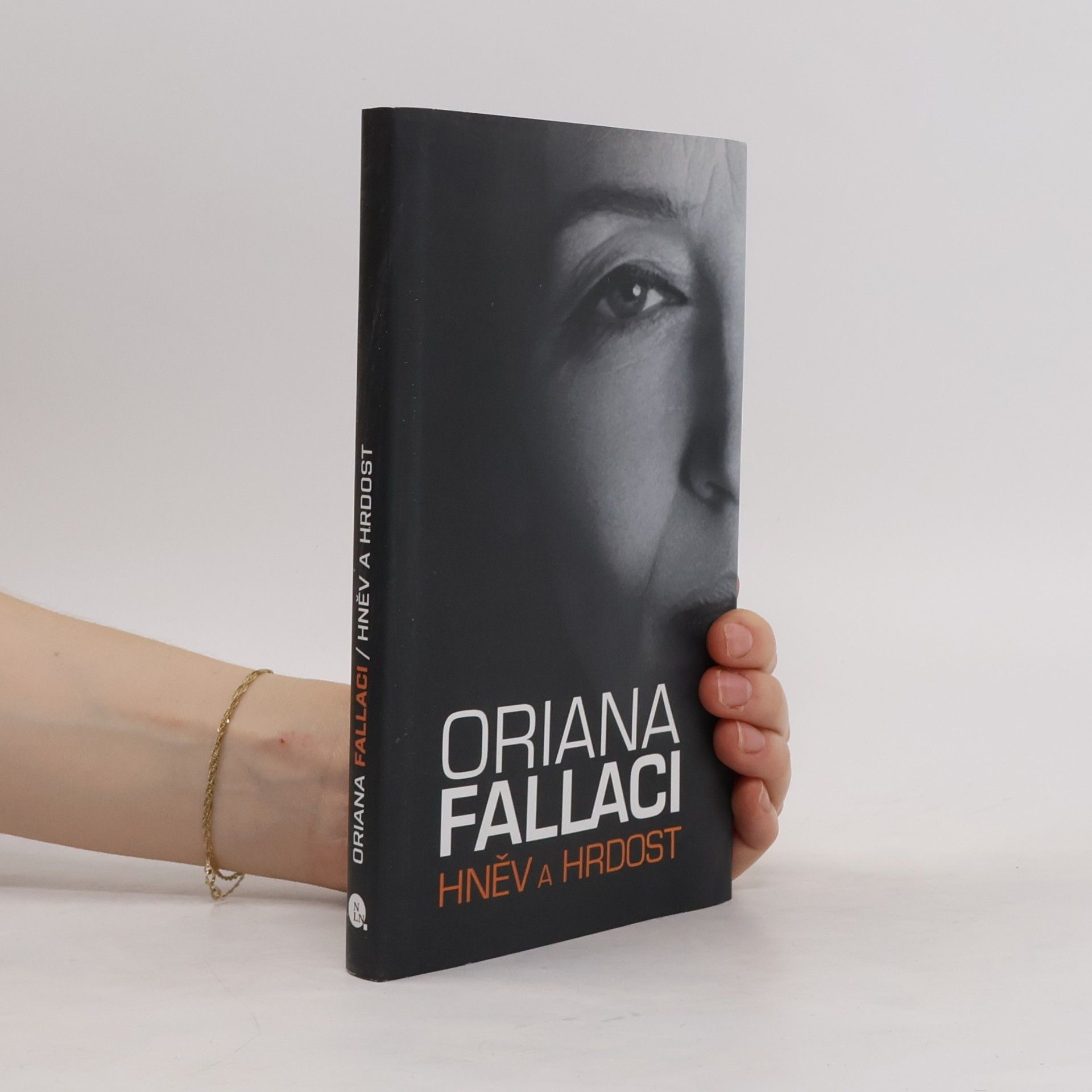 Oriana Fallaci Hněv a hrdost