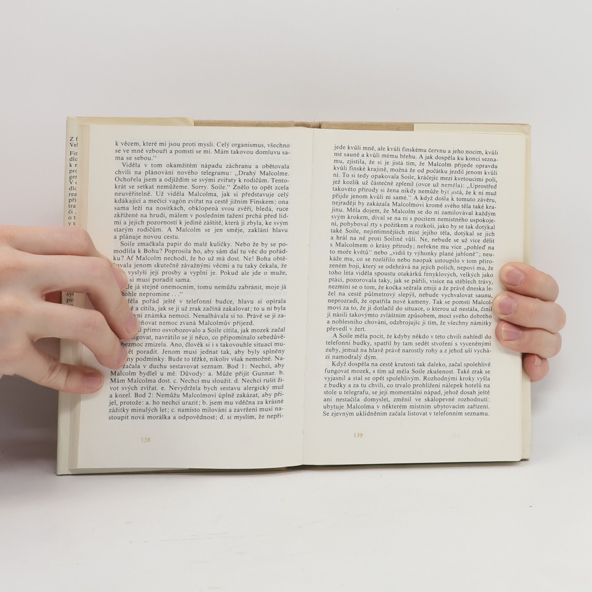 Autorenkollektiv Pět finských novel