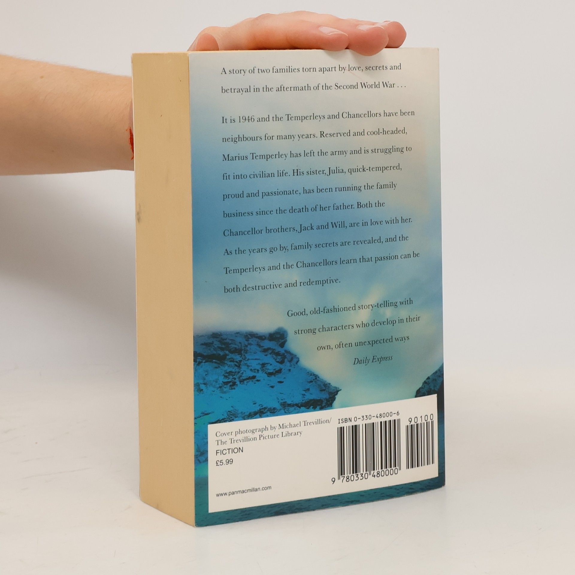 Judith Lennox Written on Glass