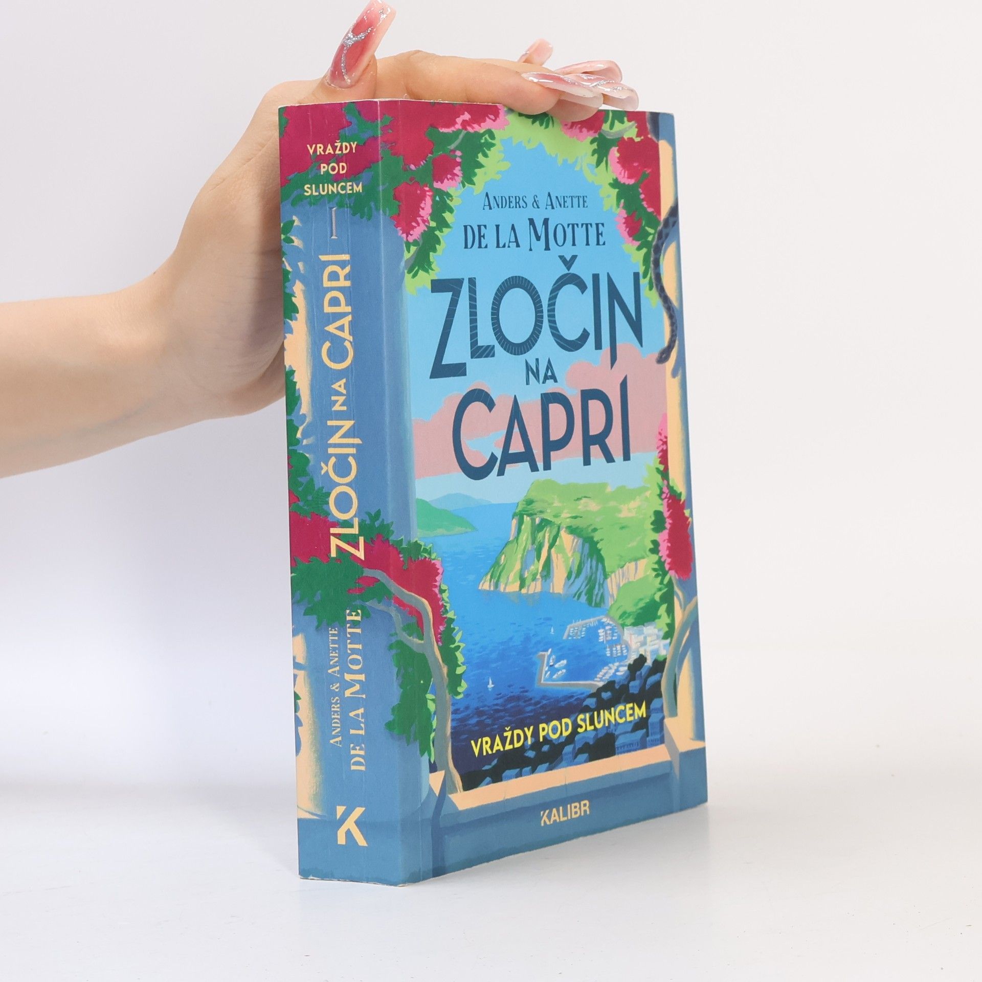 Anette De la Motte Vraždy pod sluncem 1: Zločin na Capri