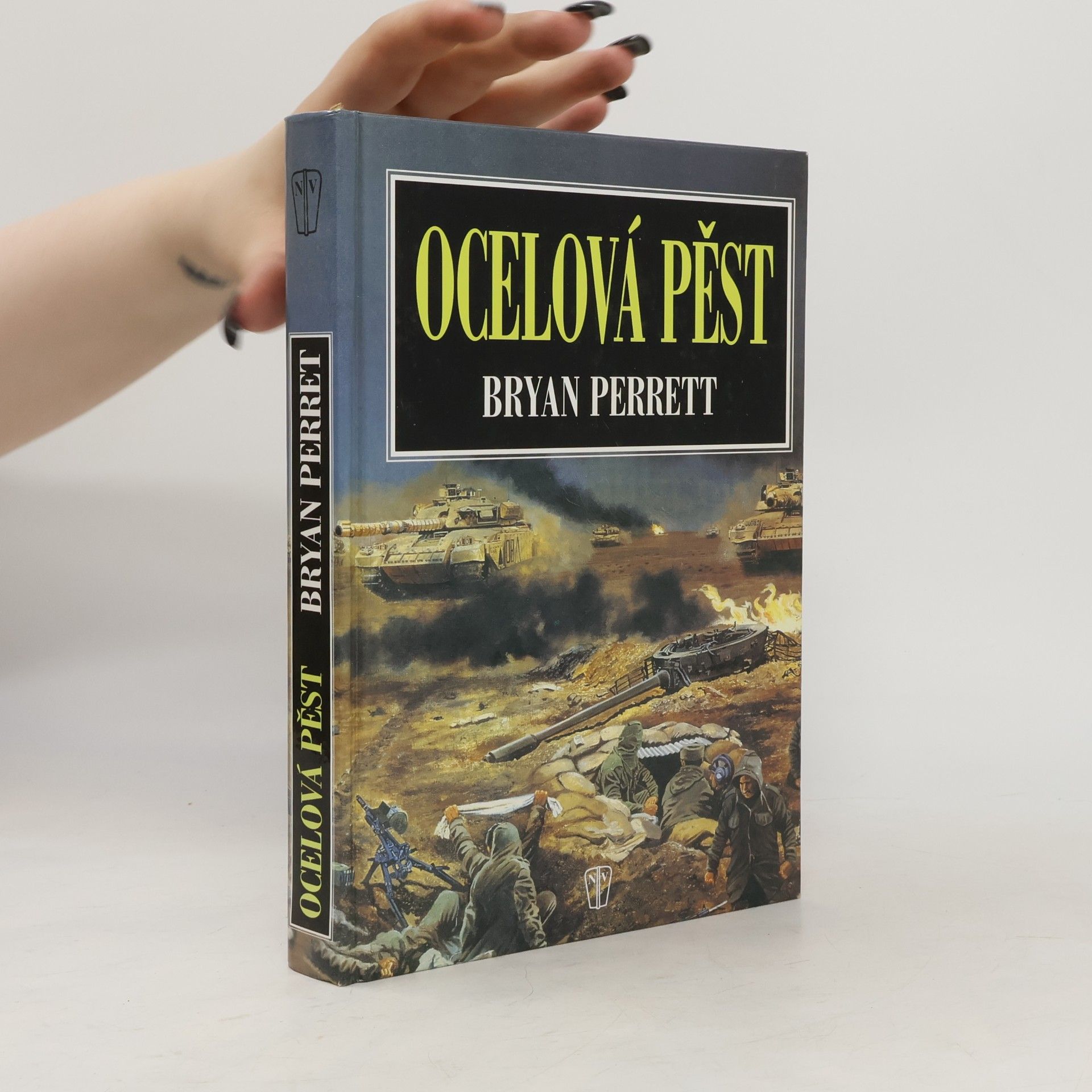 Bryan Perrett Ocelová pěst