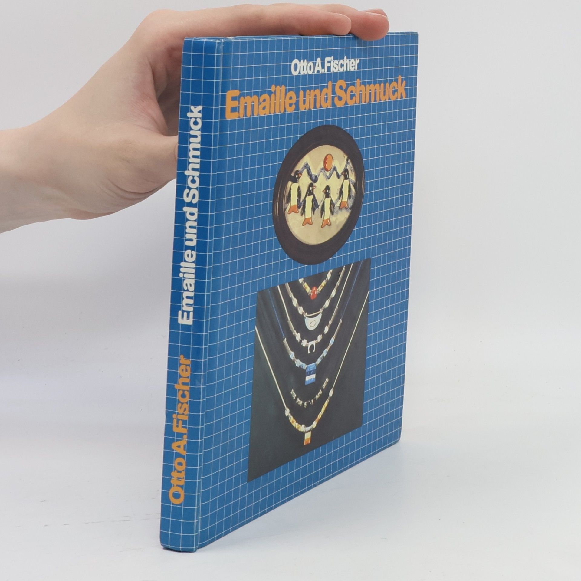 Emaille und Schmuck