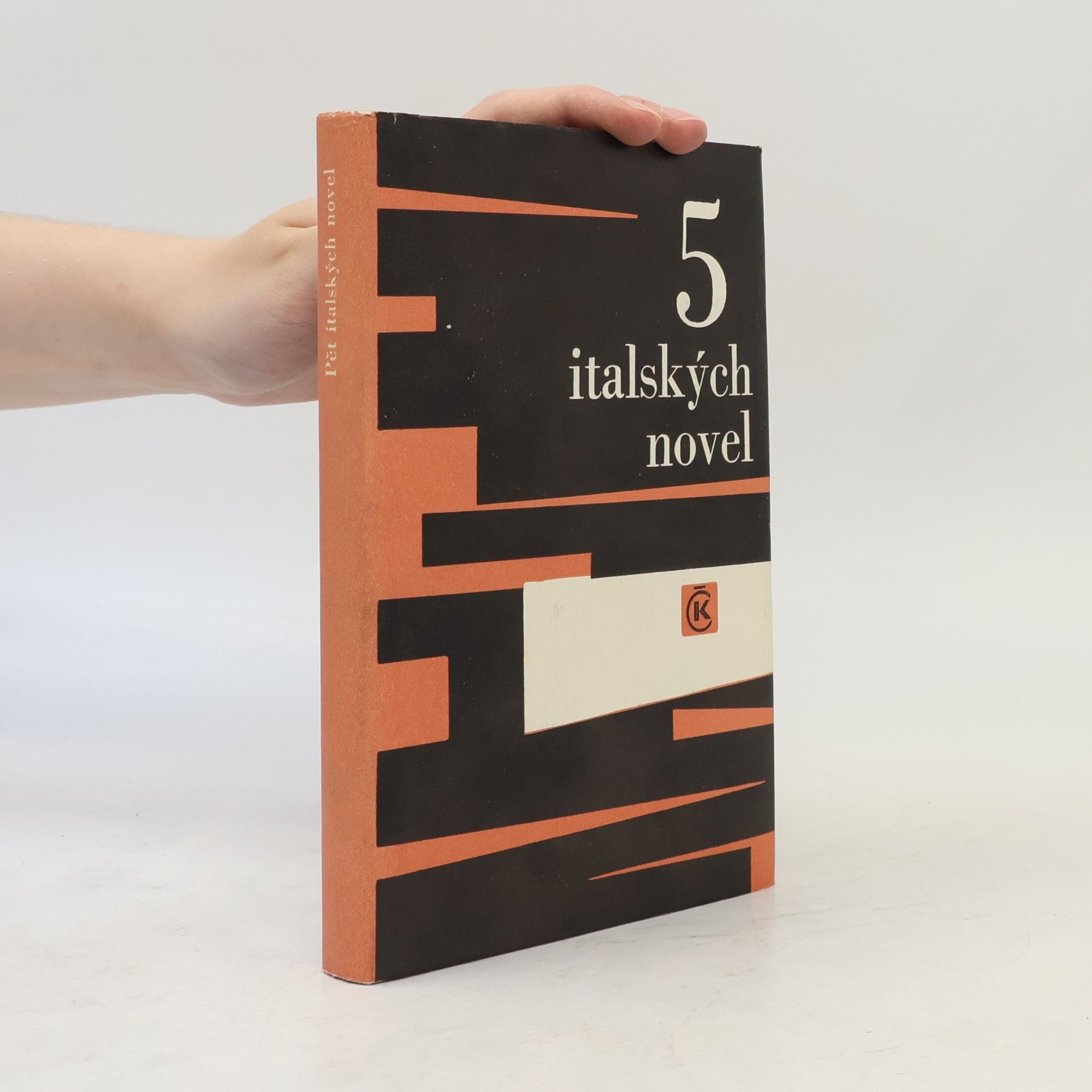 Umberto Simonetta 5 italských novel