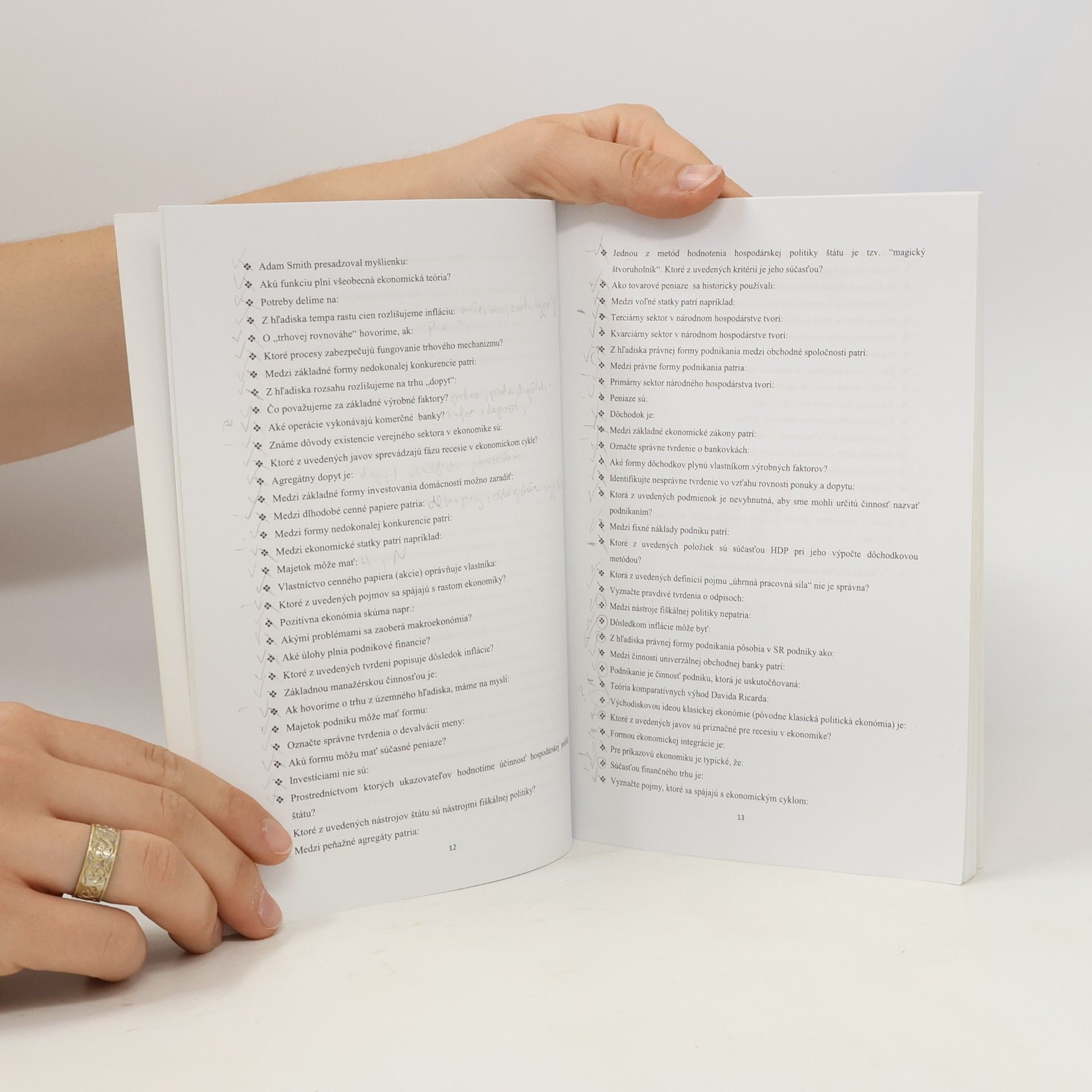 Collectif d'auteurs Súbor otázok vedomostného testu pre prijímacie konanie na bakalárské štúdium