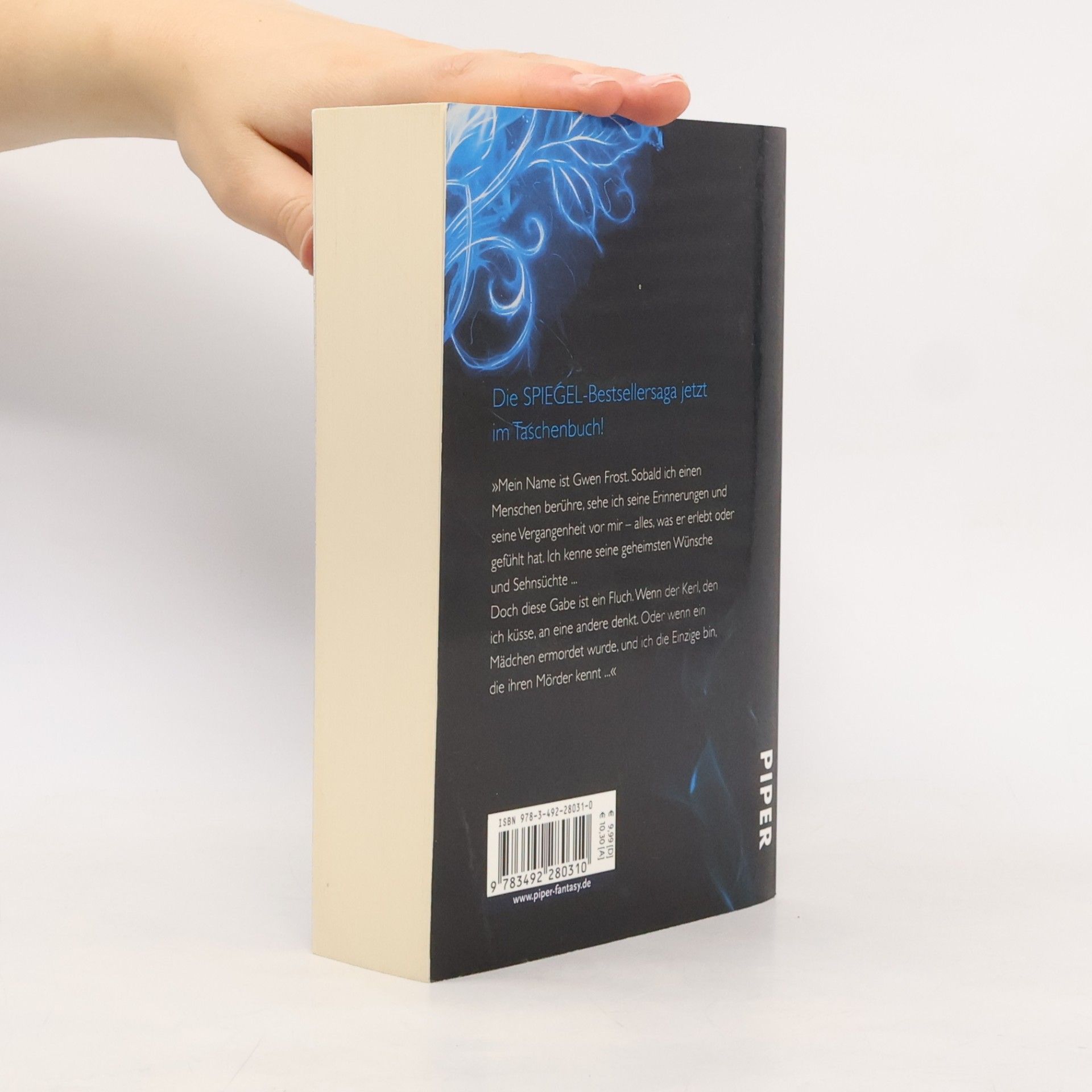 Jennifer Estep Frost Kuss