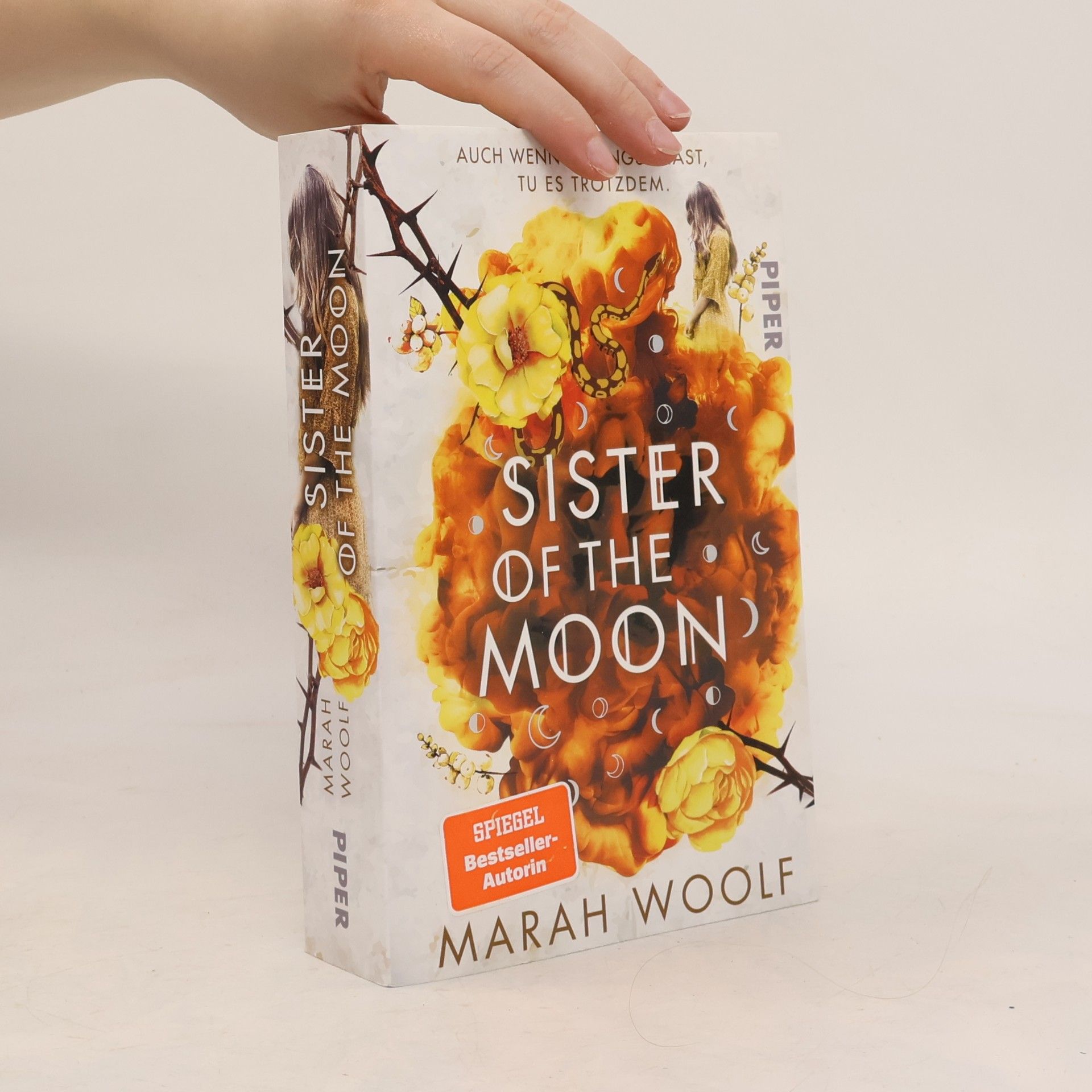 Marah Woolf Sister of the Moon