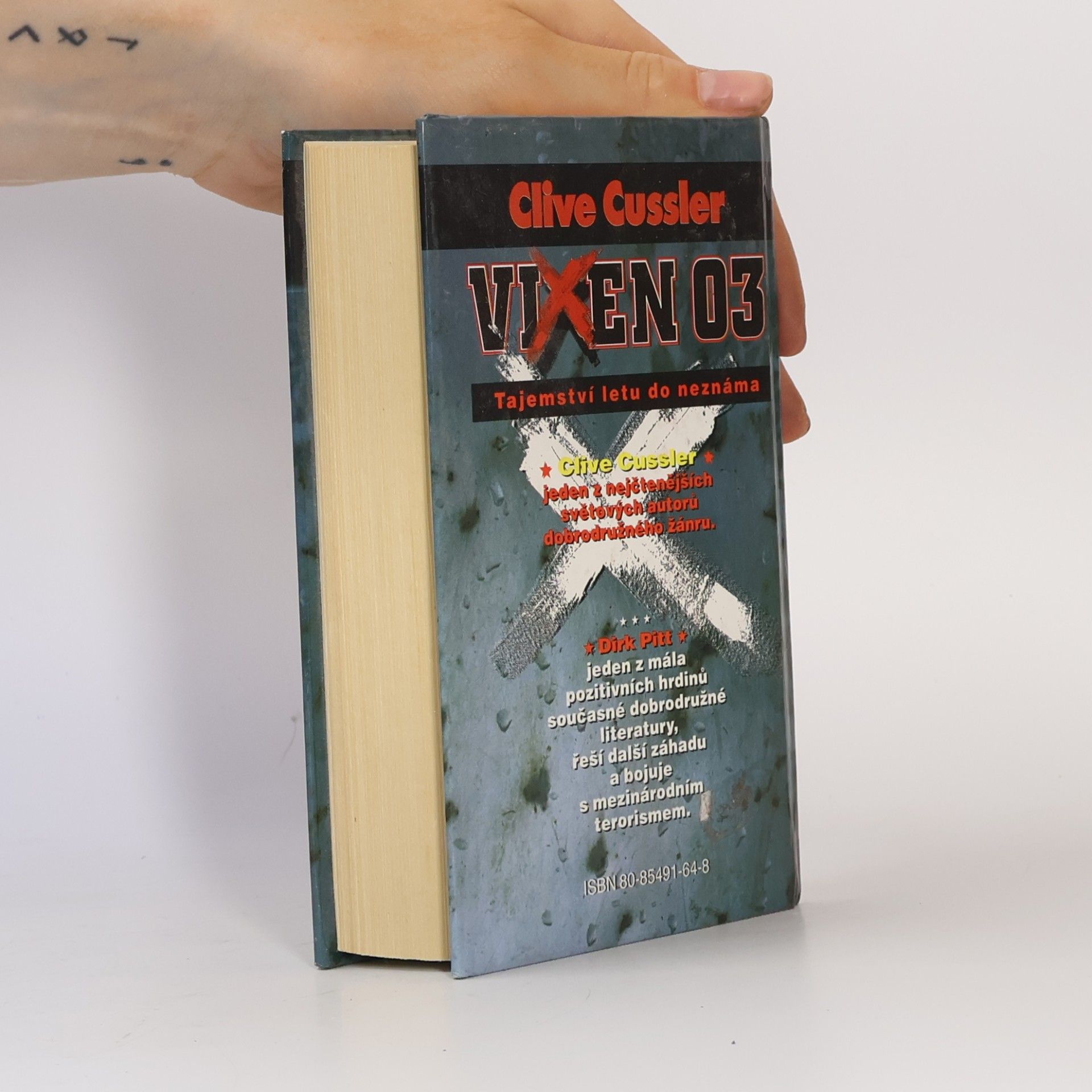 Clive Cussler Vixen 03. Let do zapomnění