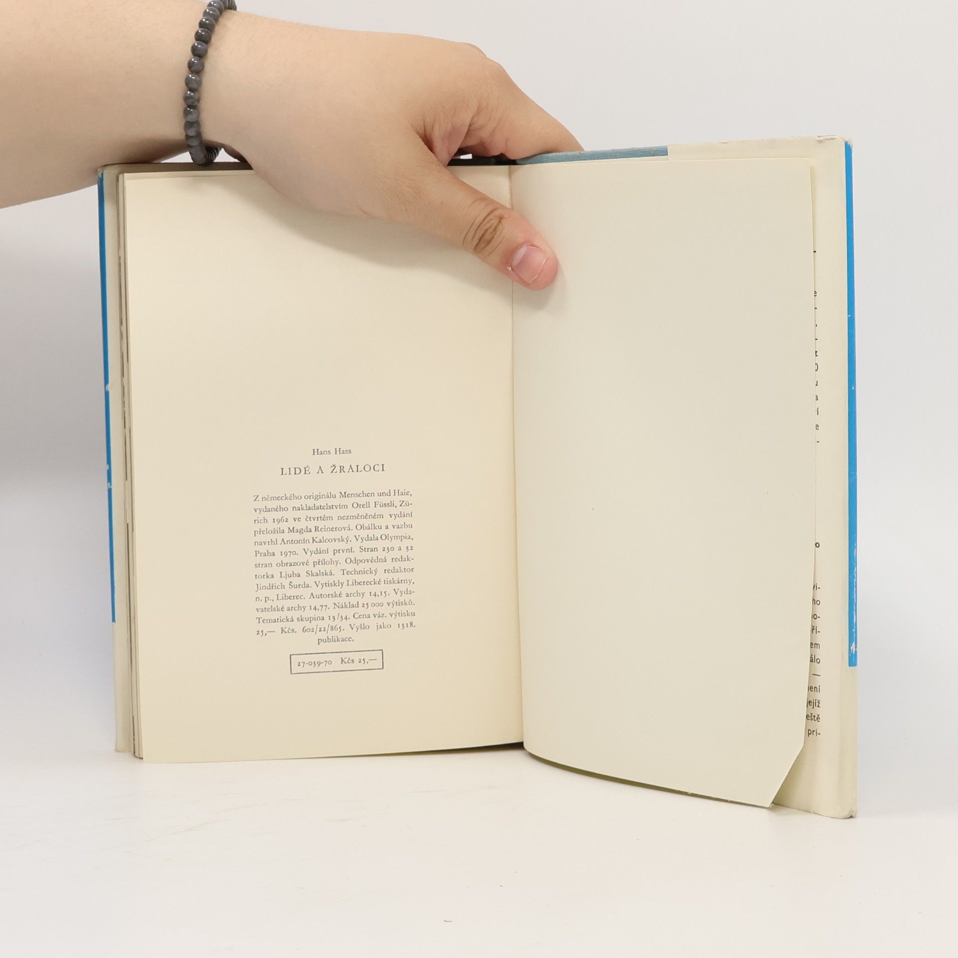 Hans Hass Lidé a žraloci