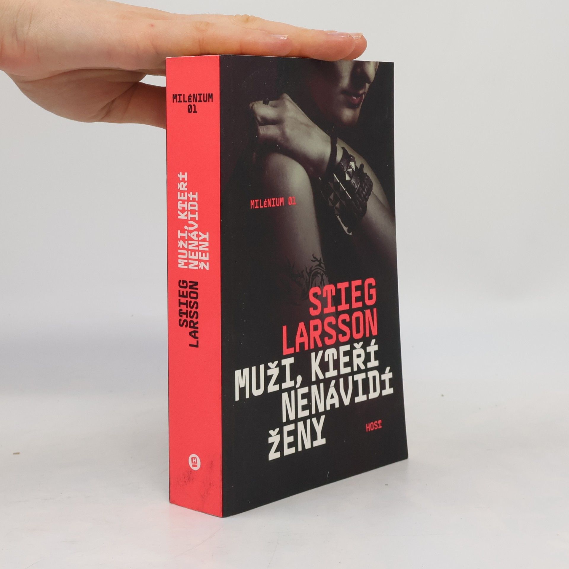 Stieg Larsson Muži, kteří nenávidí ženy
