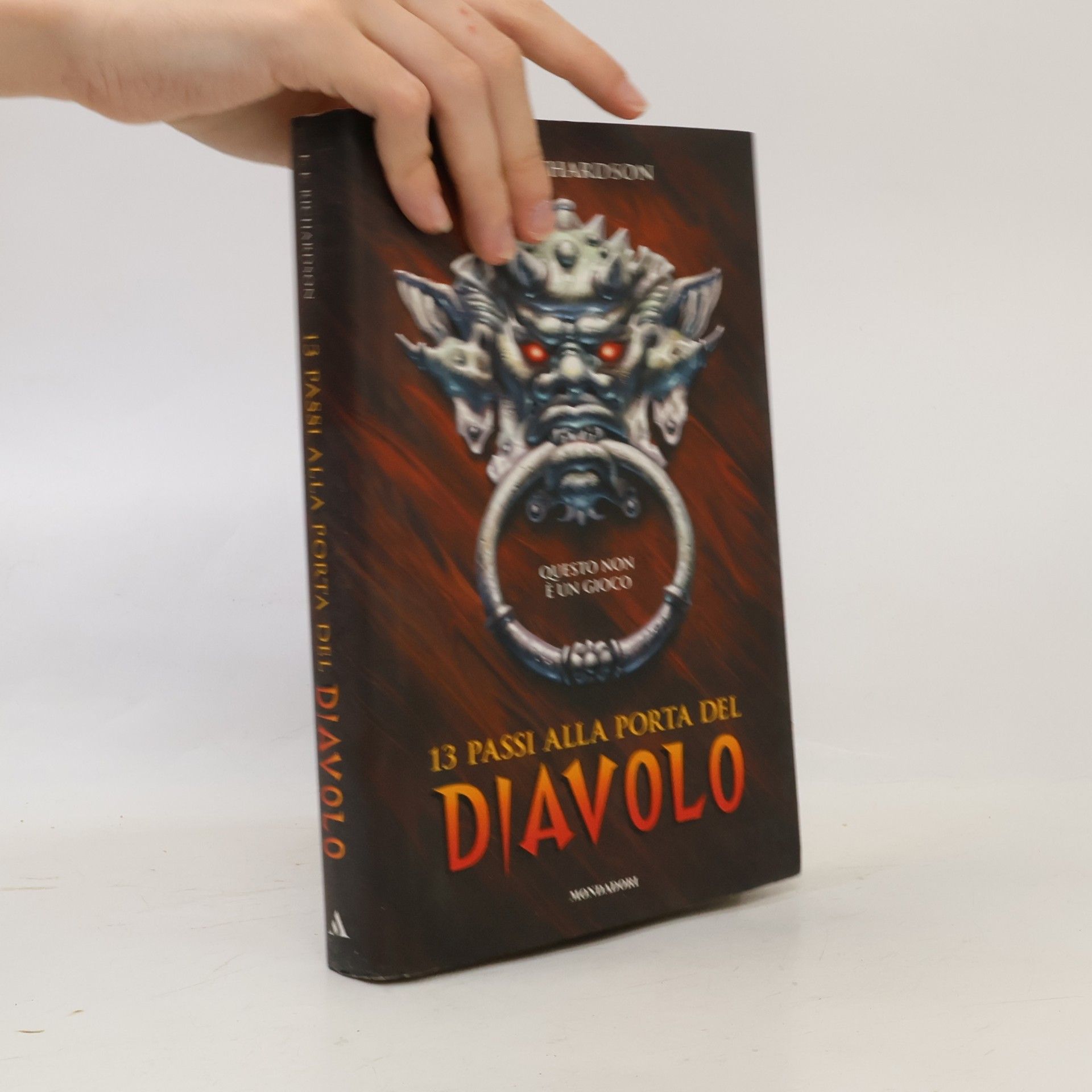 Tredici passi alla porta del diavolo