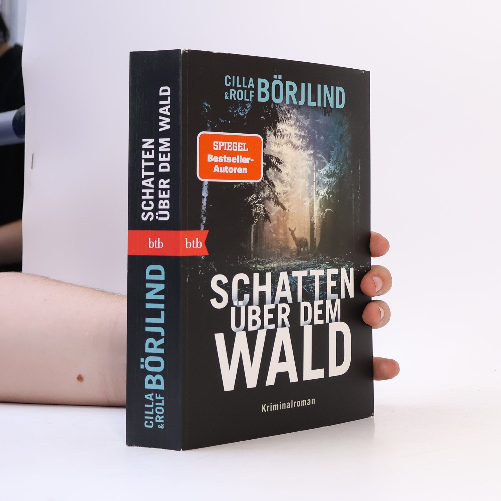 Rolf Börjlind Schatten über dem Wald