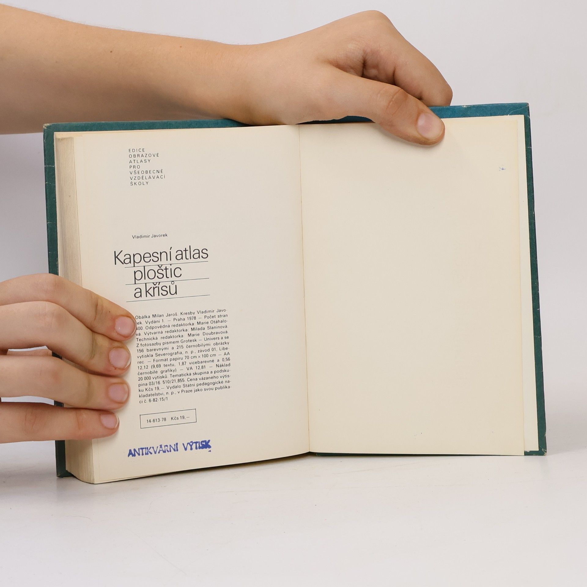 Vladimír Javorek Kapesní atlas ploštic a křísů
