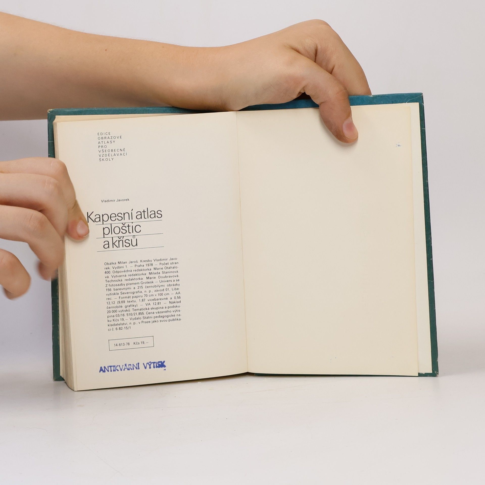 Vladimír Javorek Kapesní atlas ploštic a křísů
