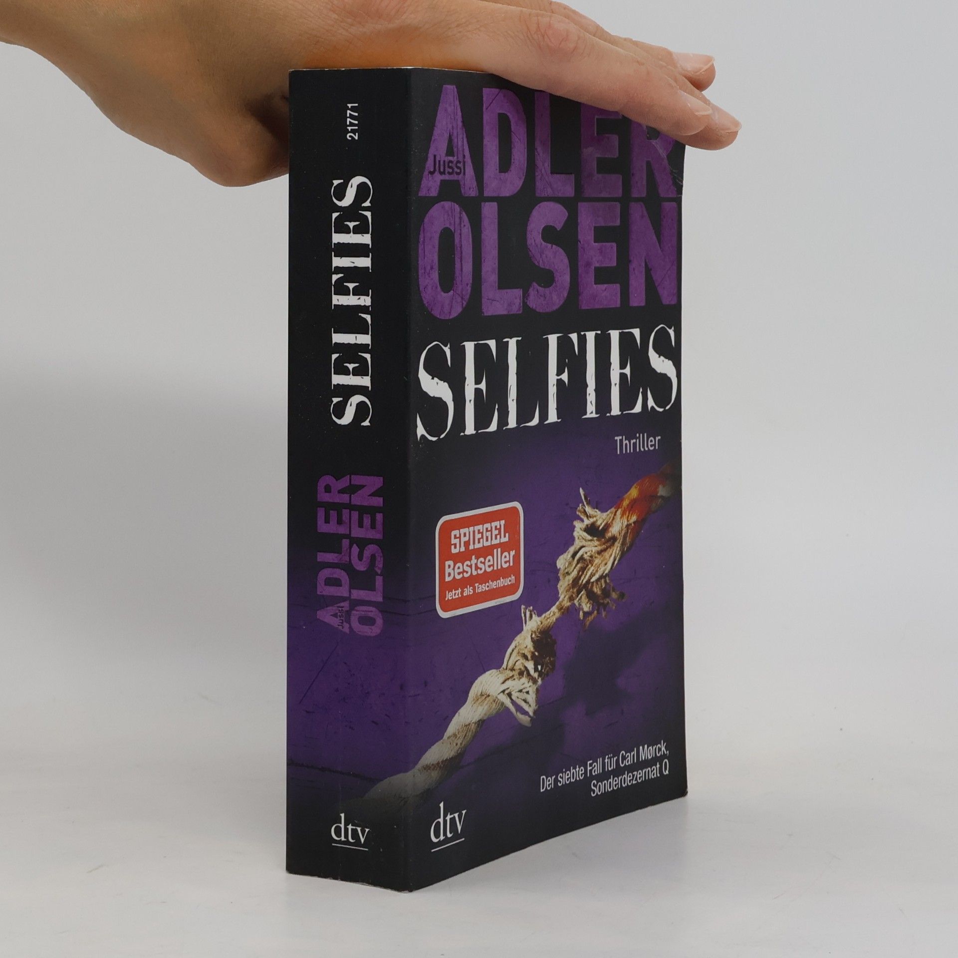 Jussi Adler-Olsen Selfies