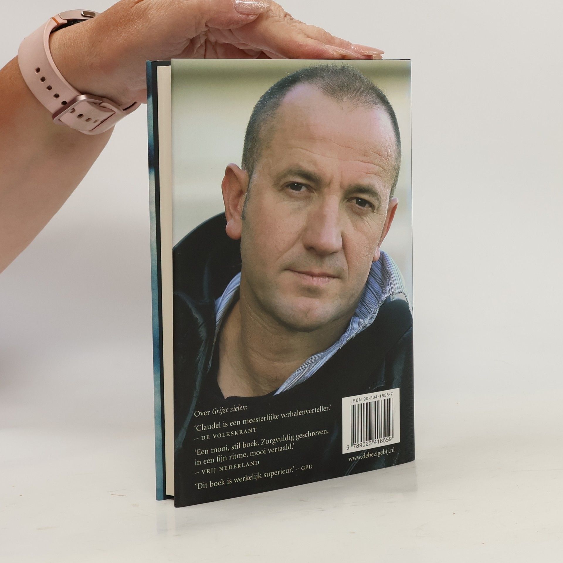 Philippe Claudel Het kleine meisje van meneer Linh