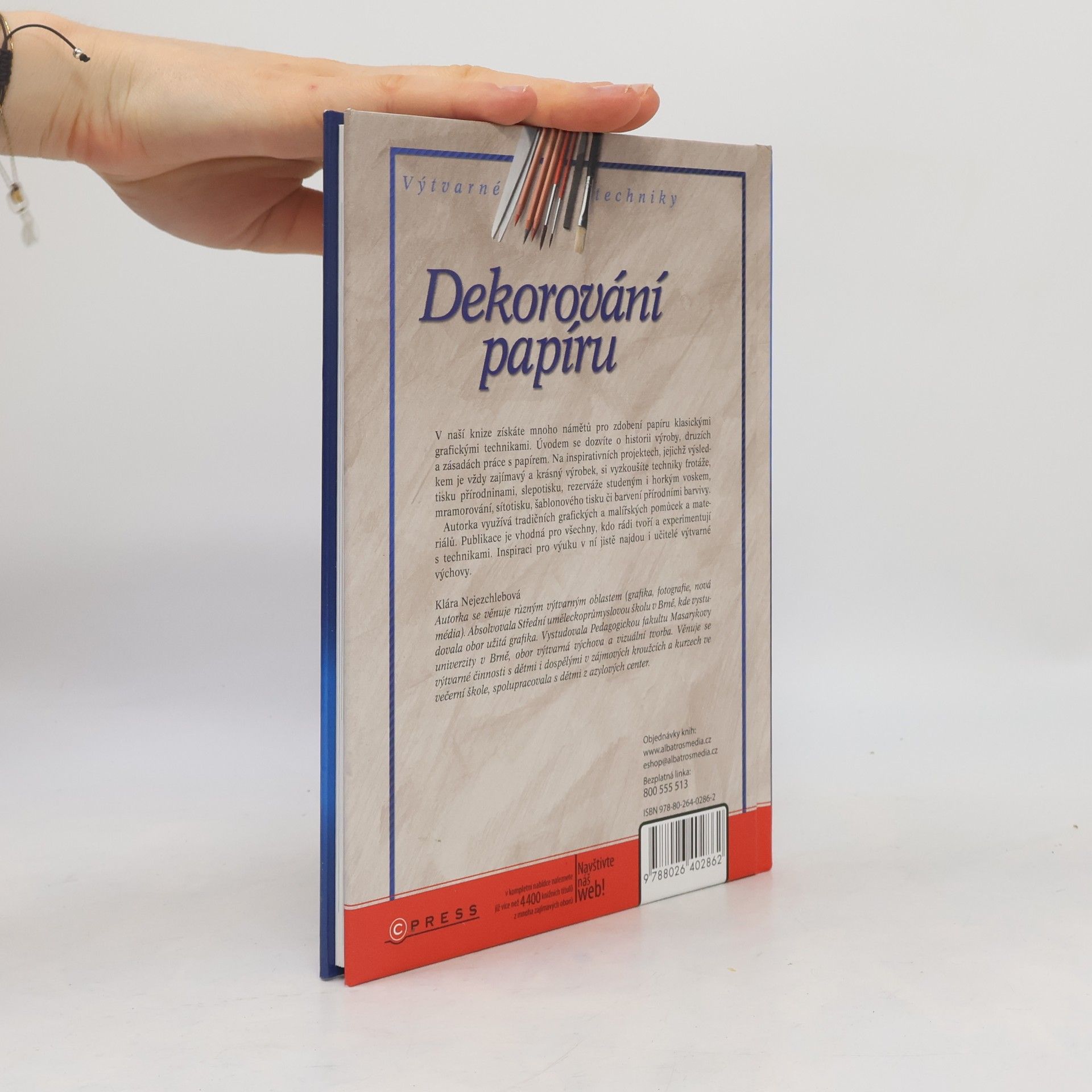 Klára Nejezchlebová Dekorování papíru