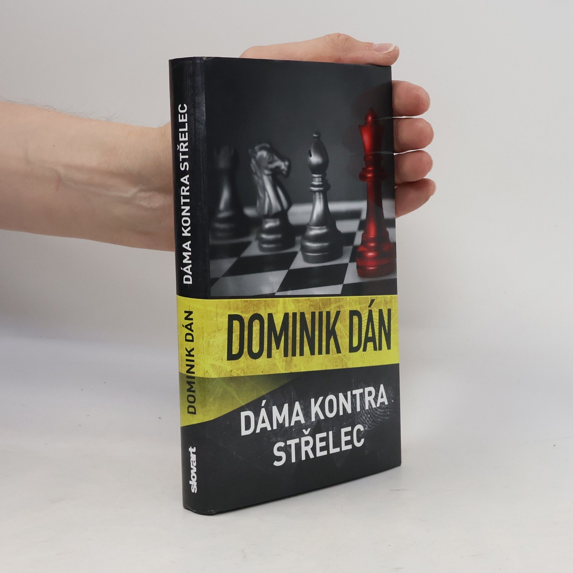 Dominik Dán Dáma kontra střelec