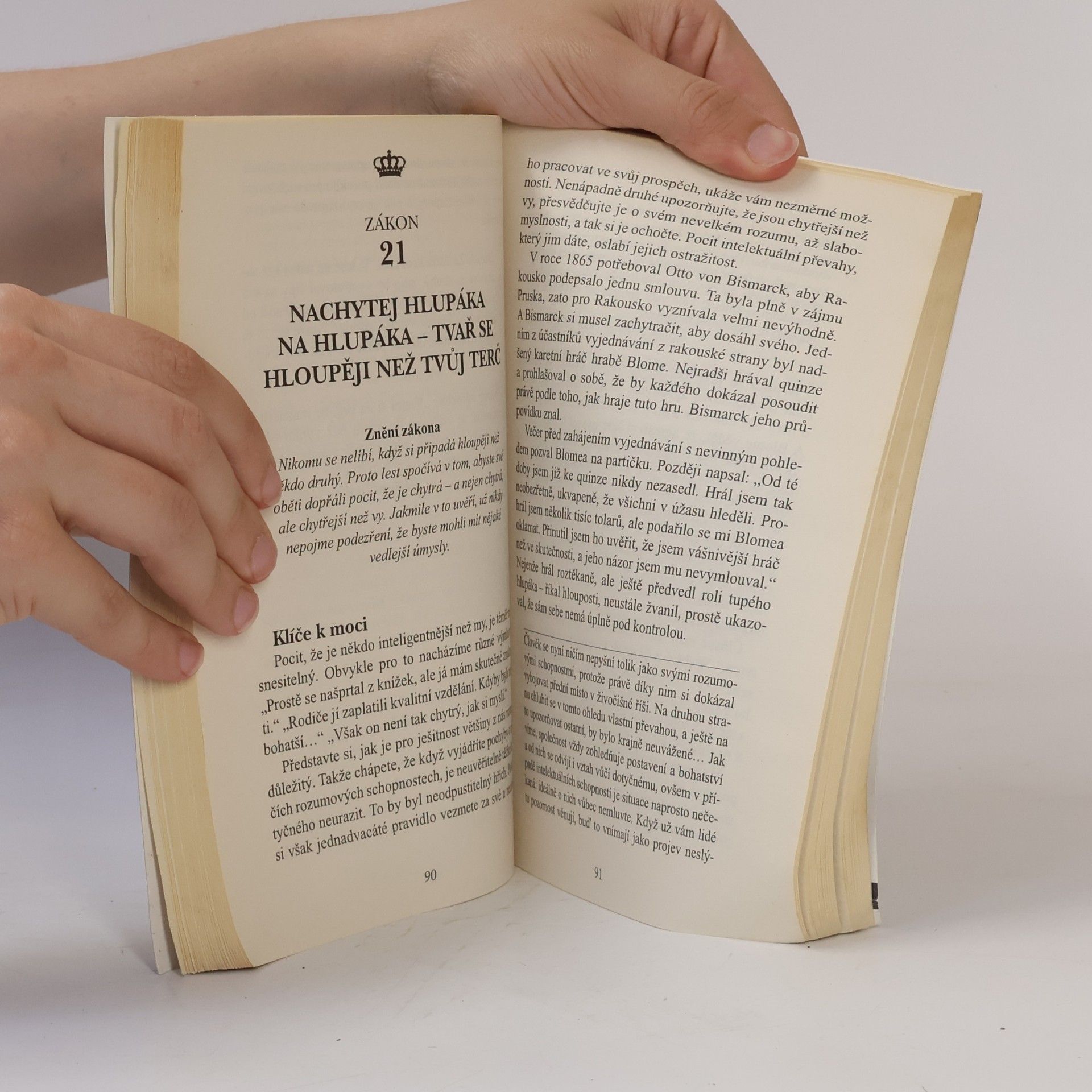Robert Greene 48 zákonů moci