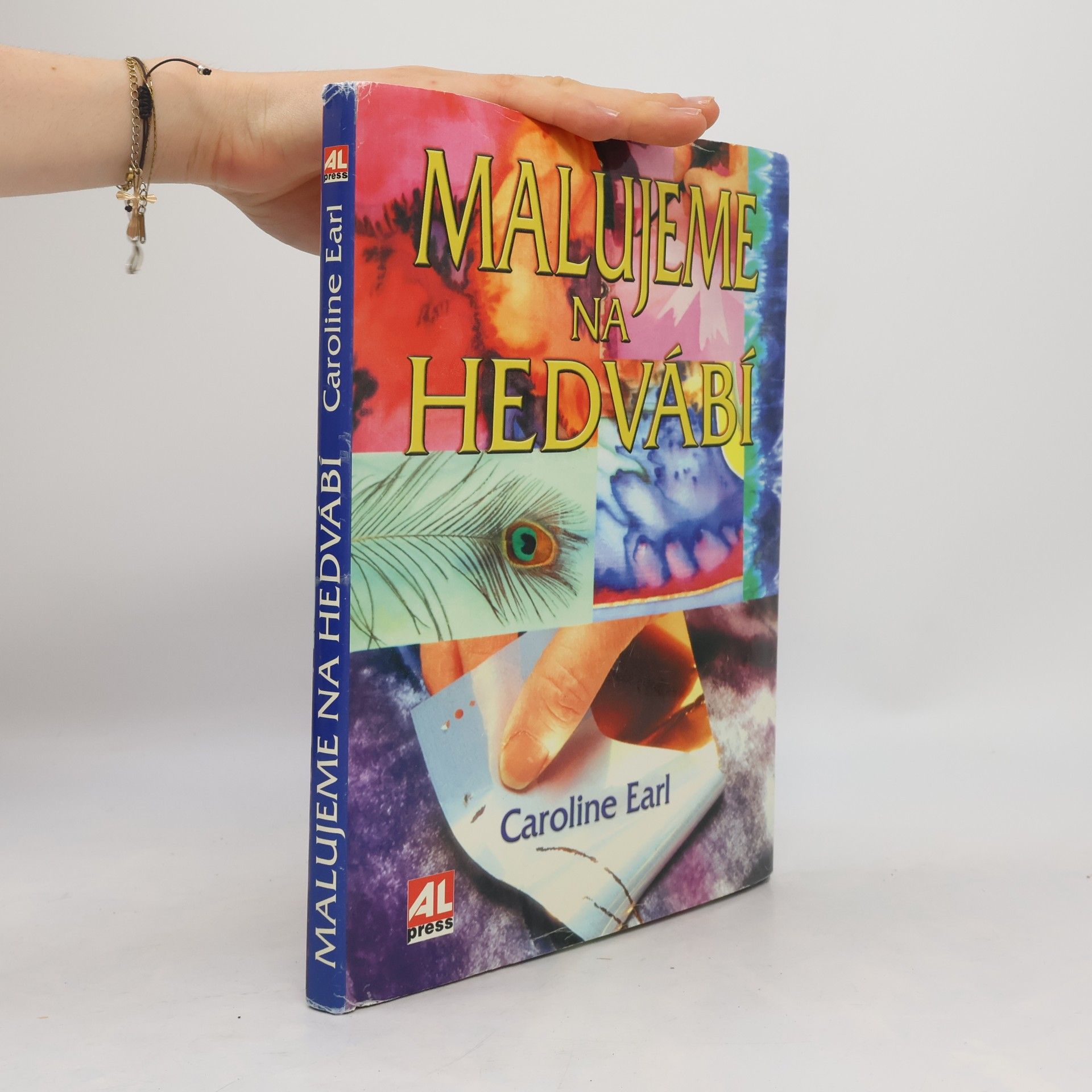 Caroline Earl Malujeme na hedvábí