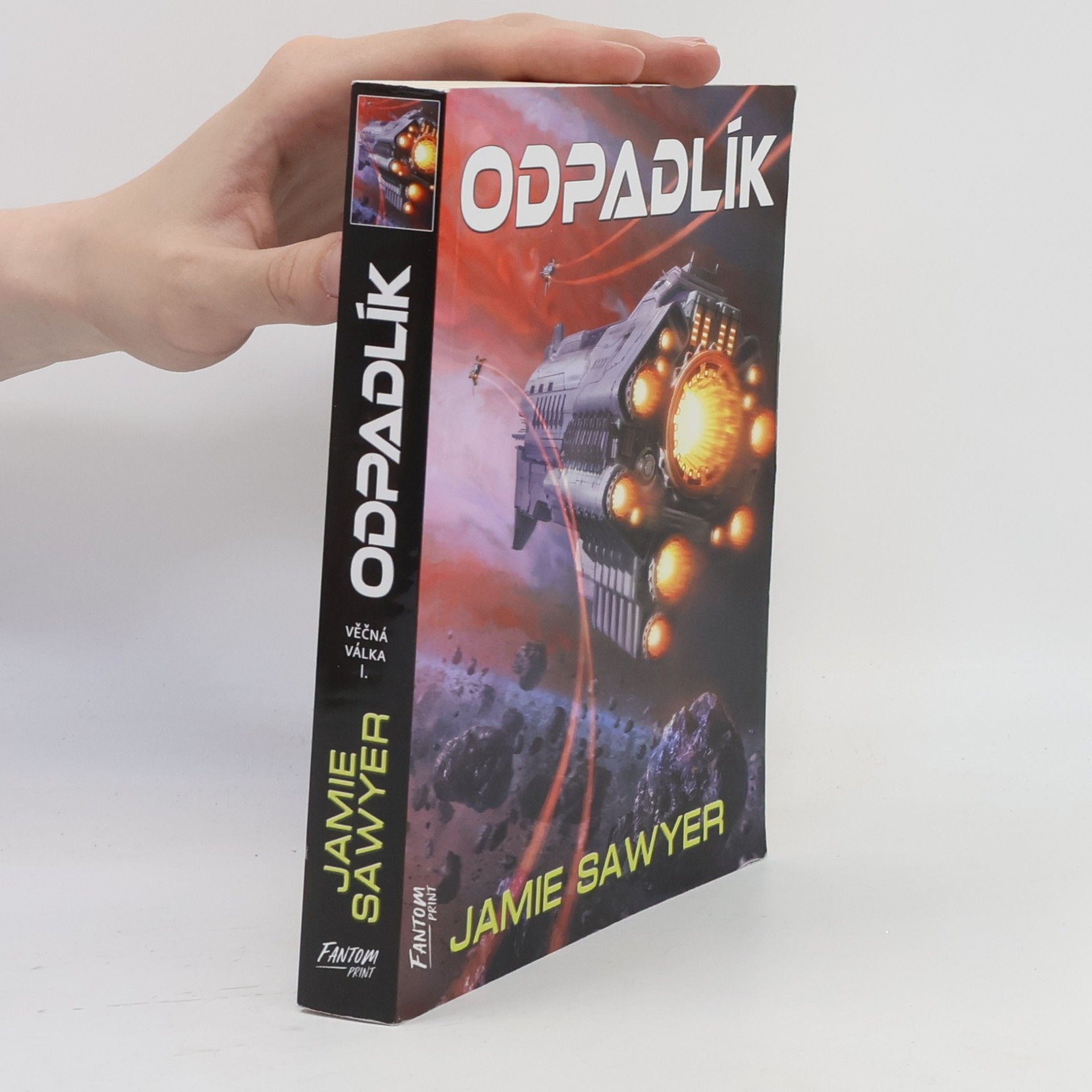 Tomáš Slavík Věčná válka. I., Odpadlík