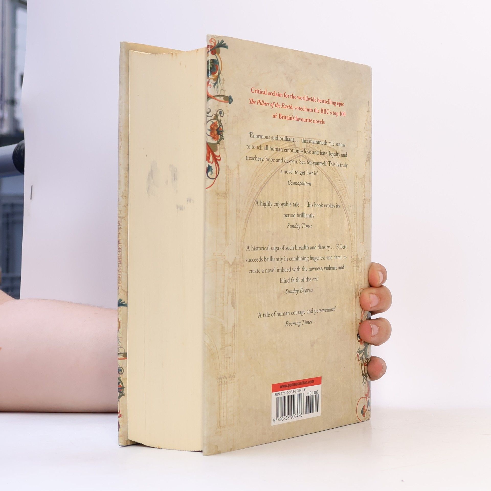 Ken Follett World without end