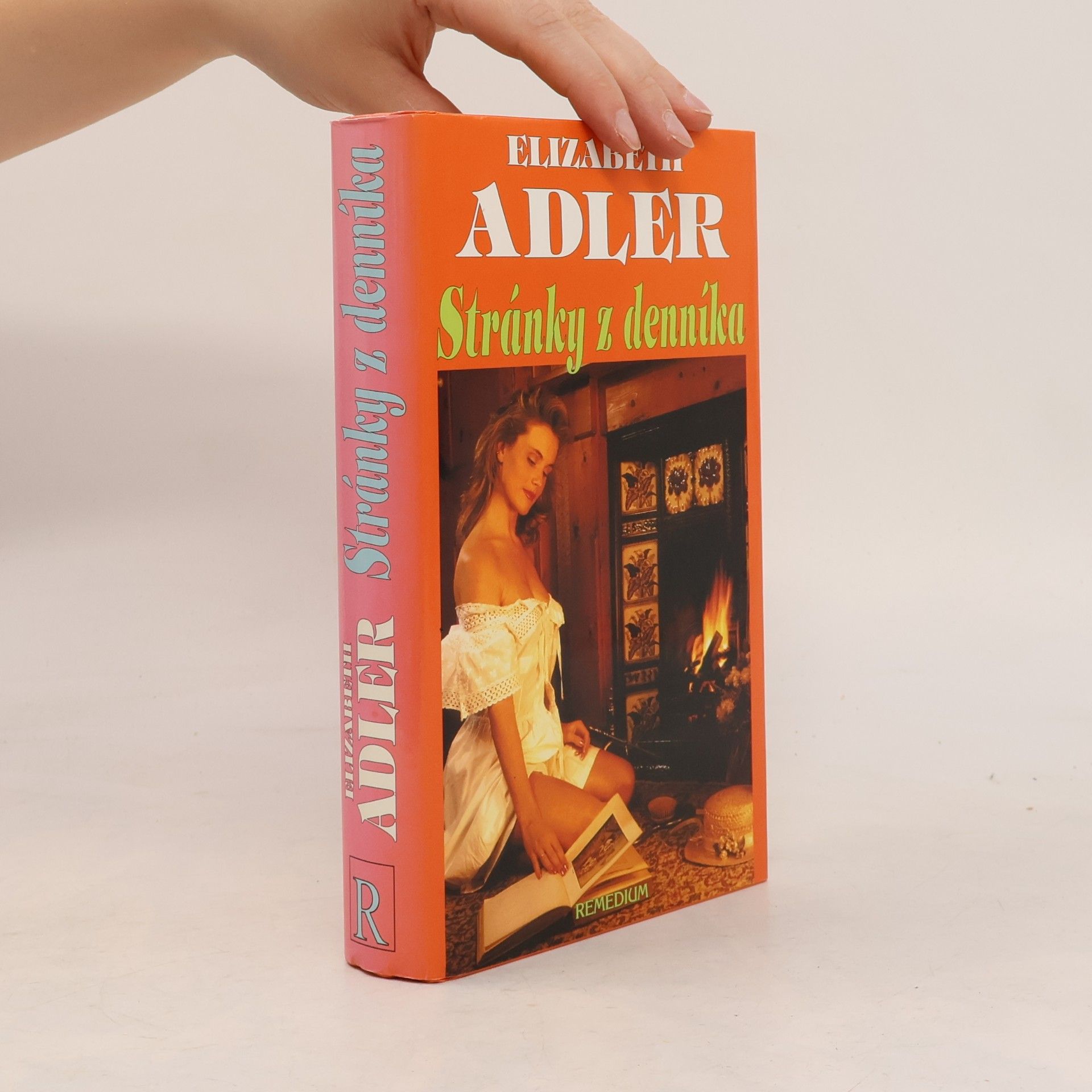 Elizabeth Adler Stránky z denníka