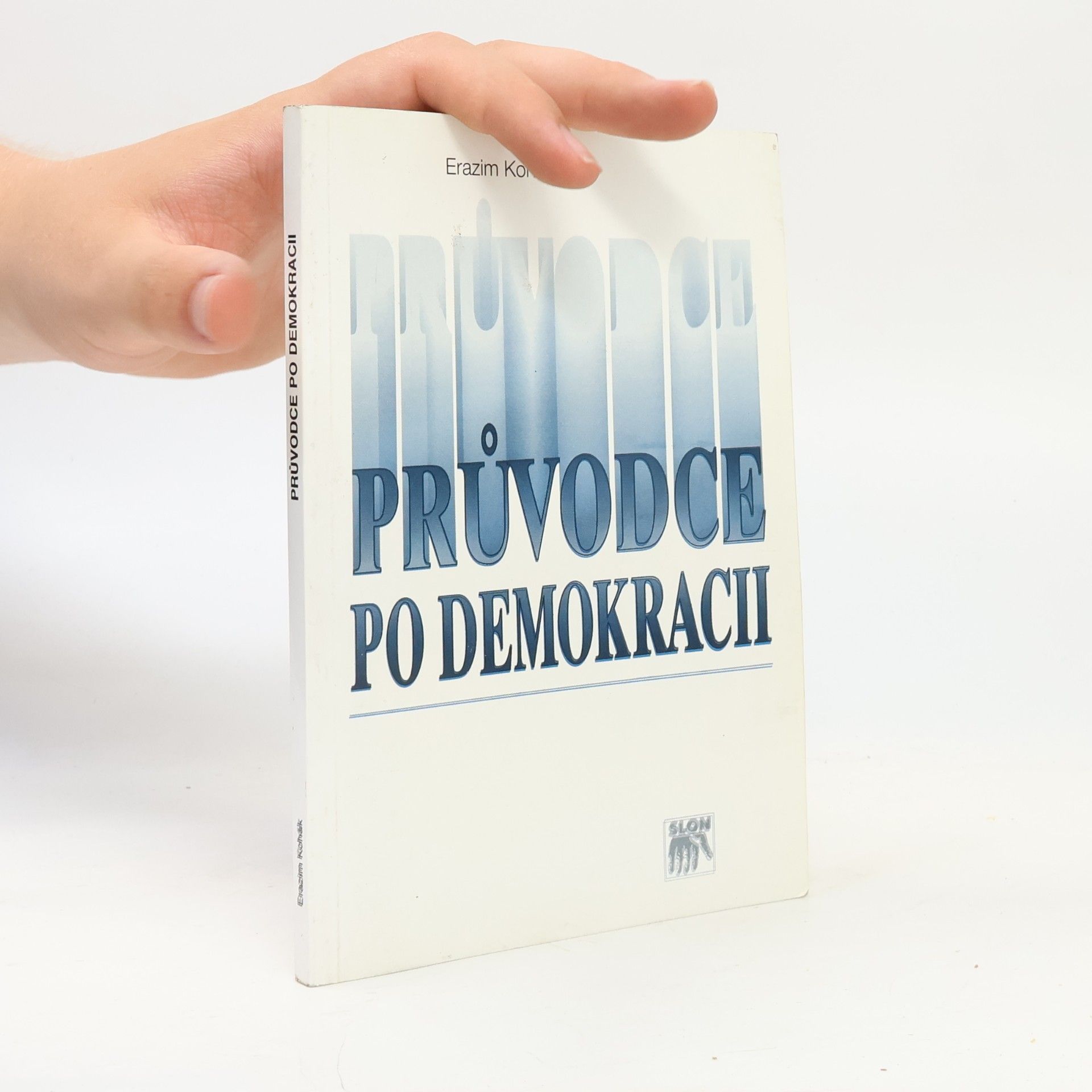 Průvodce po demokracii
