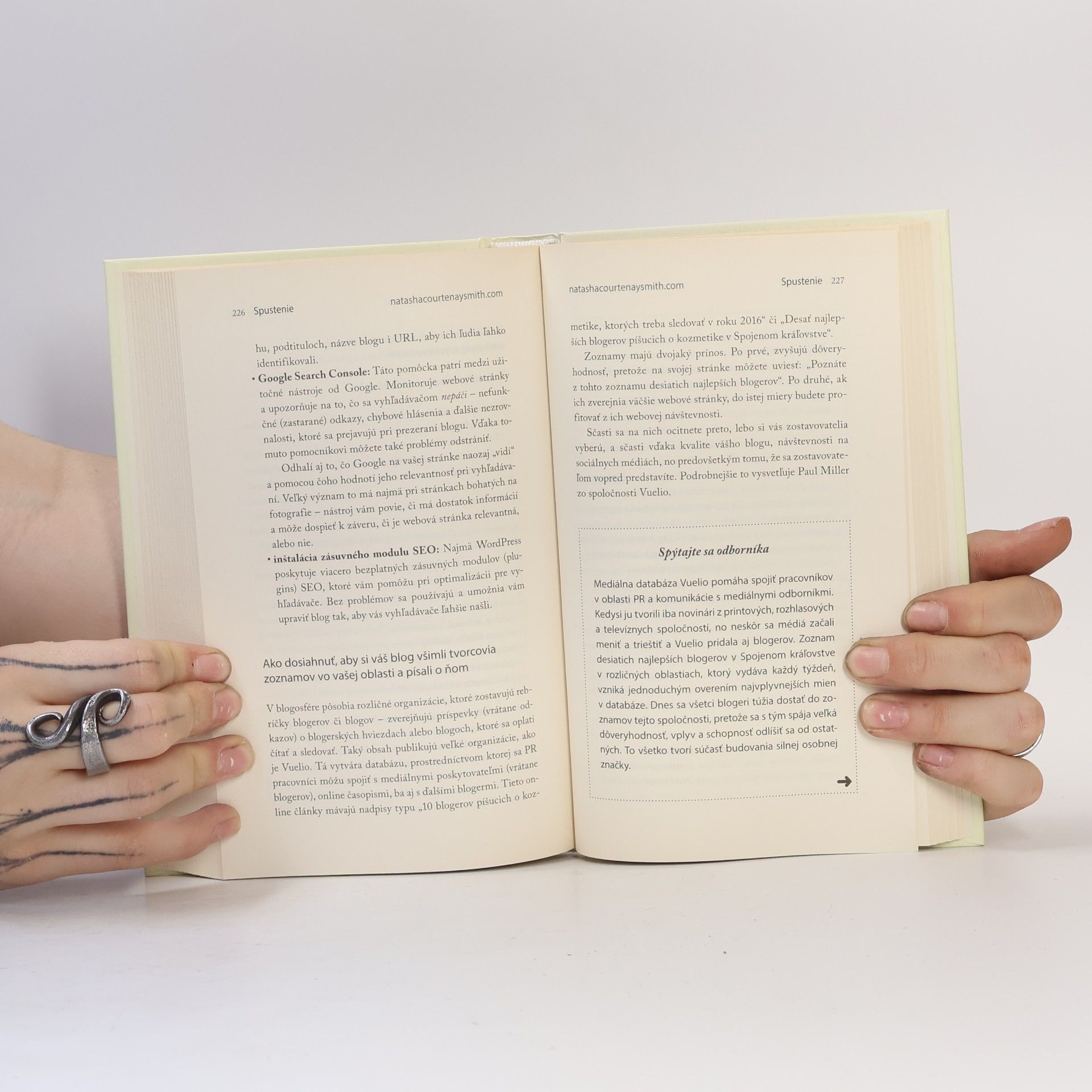 Natasha Courtenay-Smith Blog za milión