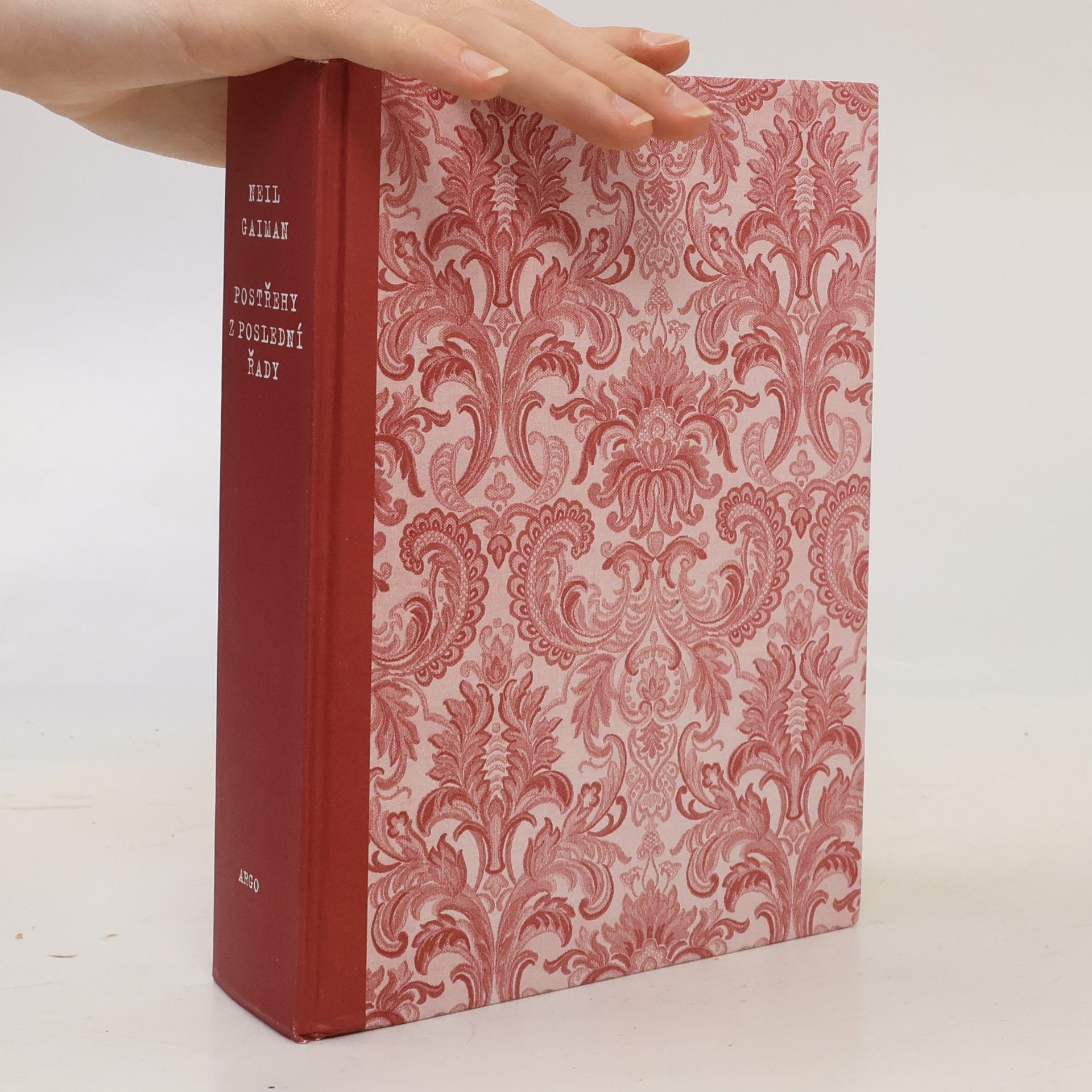 Neil Gaiman Postřehy z poslední řady: Vybrané texty