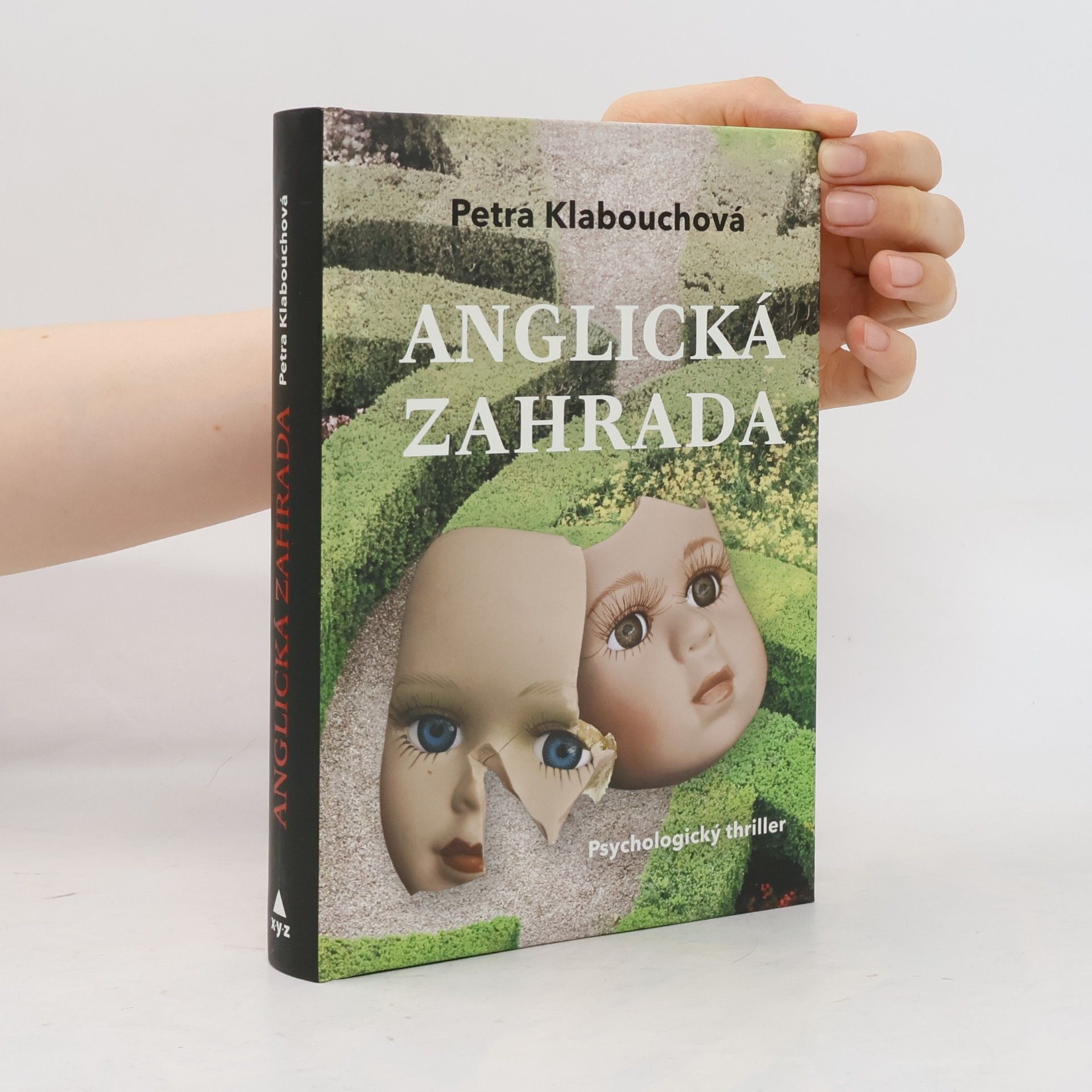 Petra Klabouchová Anglická zahrada