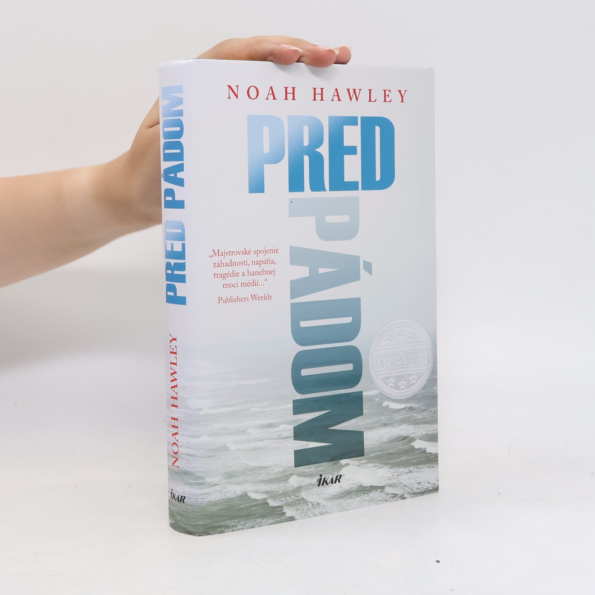 Noah Hawley Pred pádom