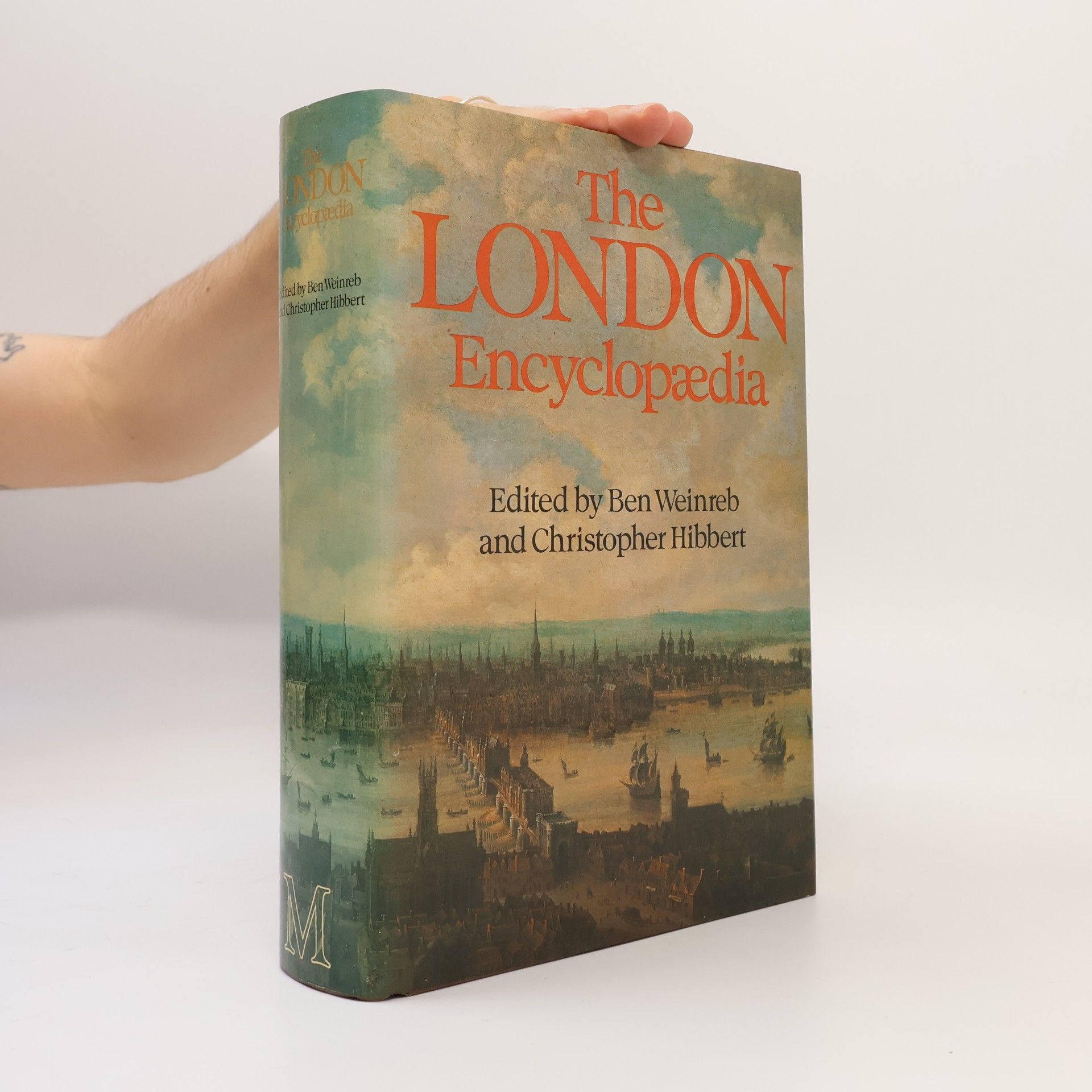 Ann Saunders Book of British Towns